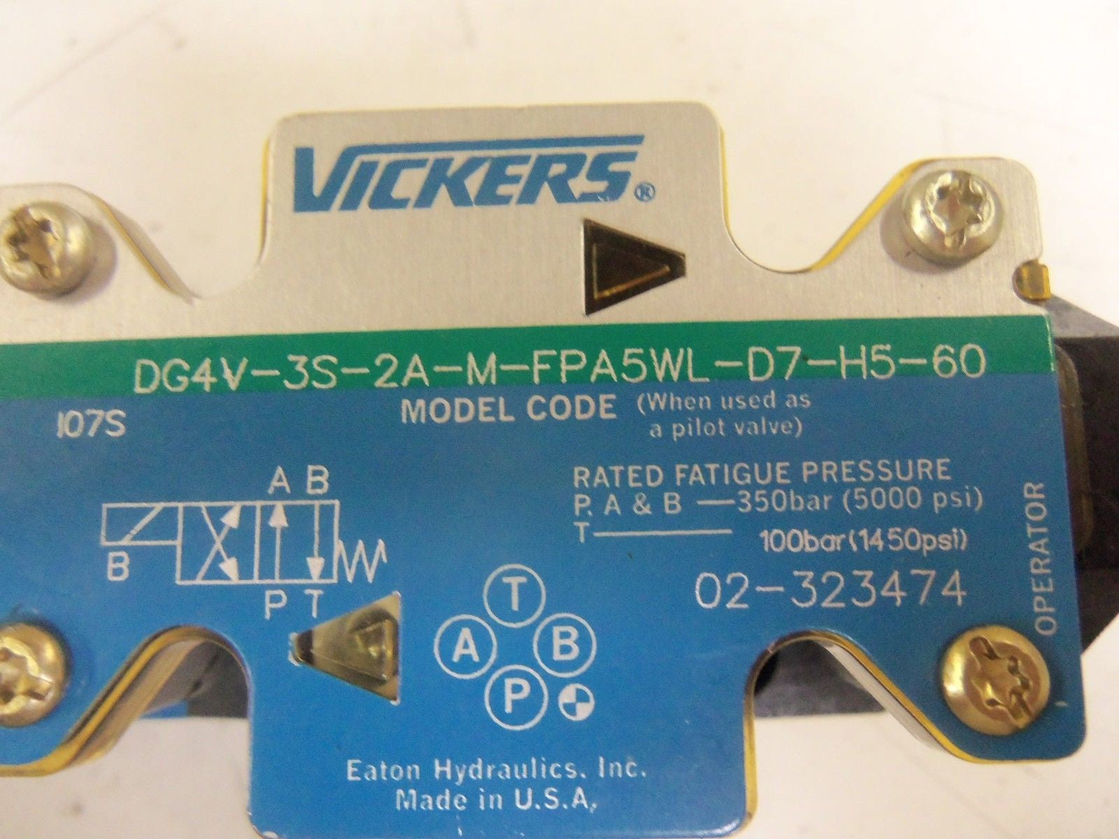 VICKERS DG4V-3S-2A-M-FPA5WL-D7-H5-60 *NEW NO BOX*