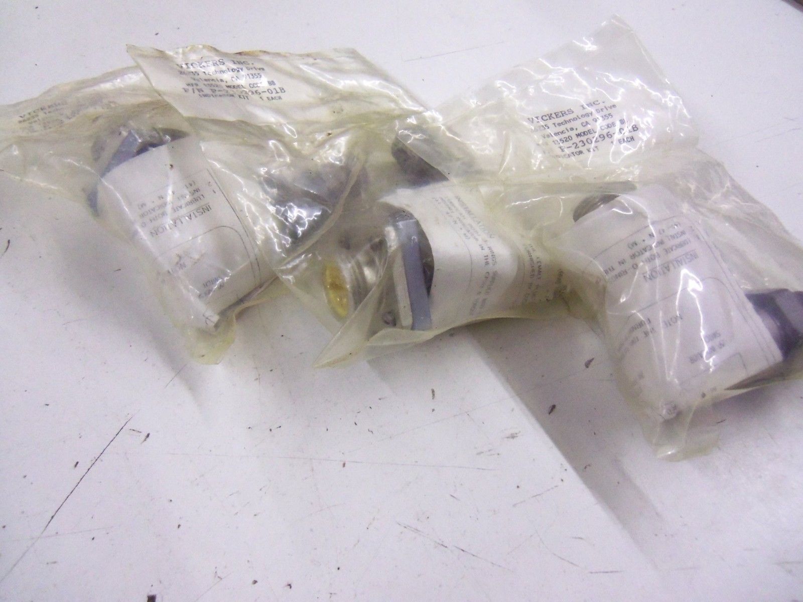 VICKERS, INC. P-230296-01B *NEW IN BAG*