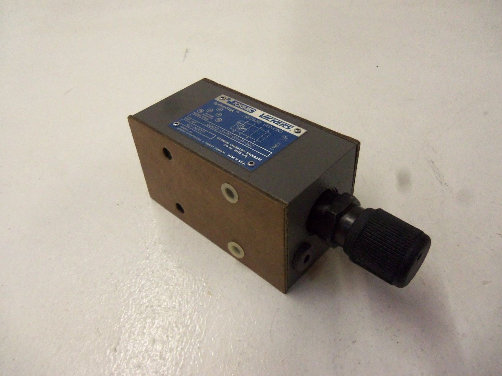 VICKERS PRESSURE REDUCING MODULE DGMX2-5-PP-FH-B-30J *NEW NO BOX*
