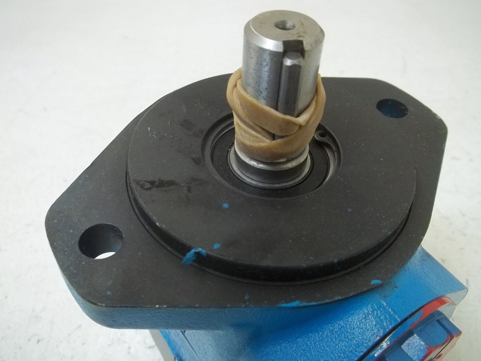 VICKERS V10 1S6S 1A20 SOLENOID VALVE *USED*