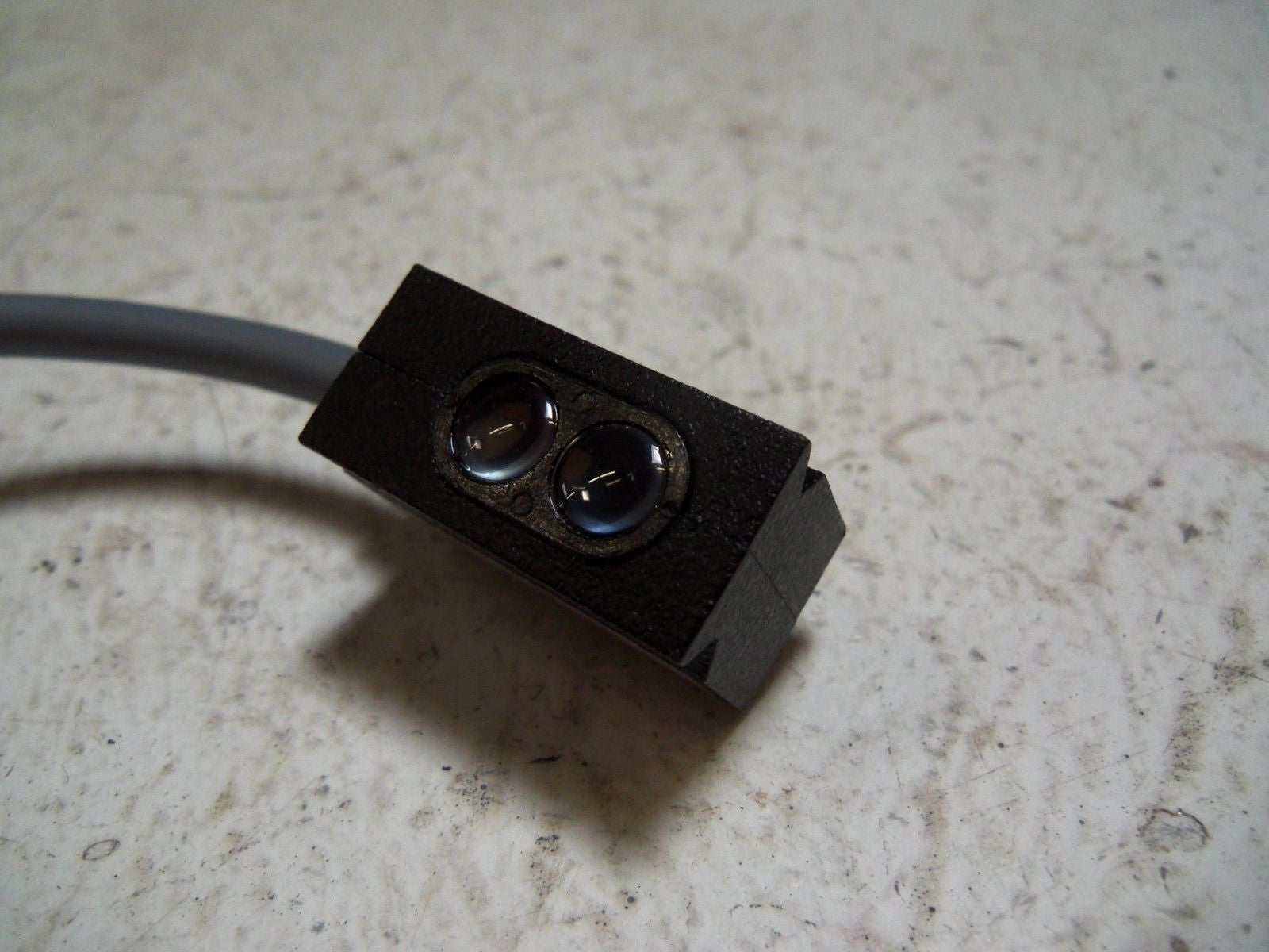 VISOLUX ML4-T-GA PHOTOELECTRIC SENSOR *USED*