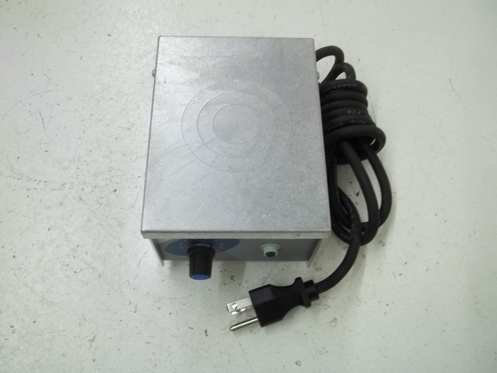 VWR 58935-252 AUTOMATIC MAGNETIC STIRRER *NEW NO BOX*