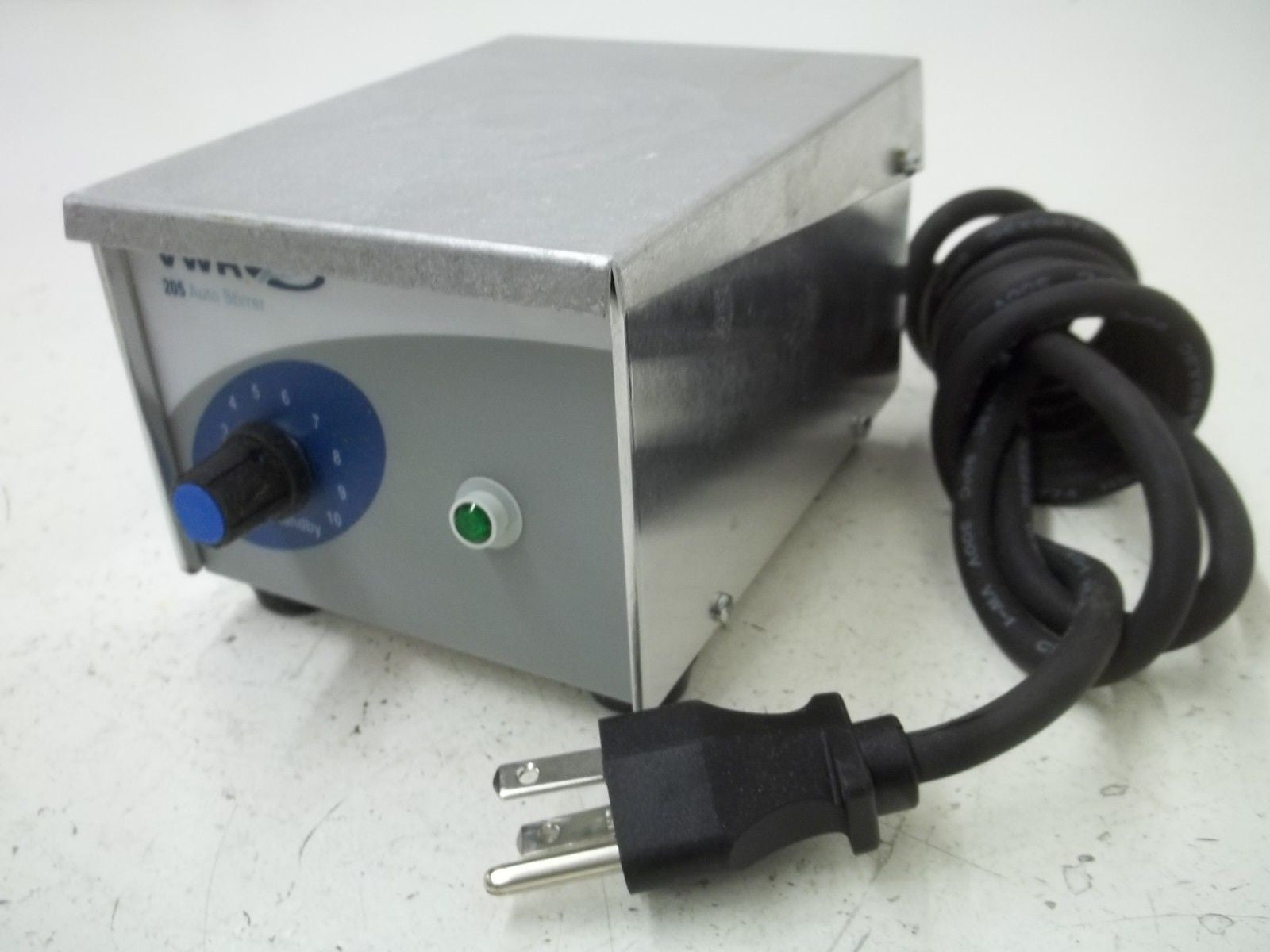 VWR 58935-252 AUTOMATIC MAGNETIC STIRRER *NEW NO BOX*