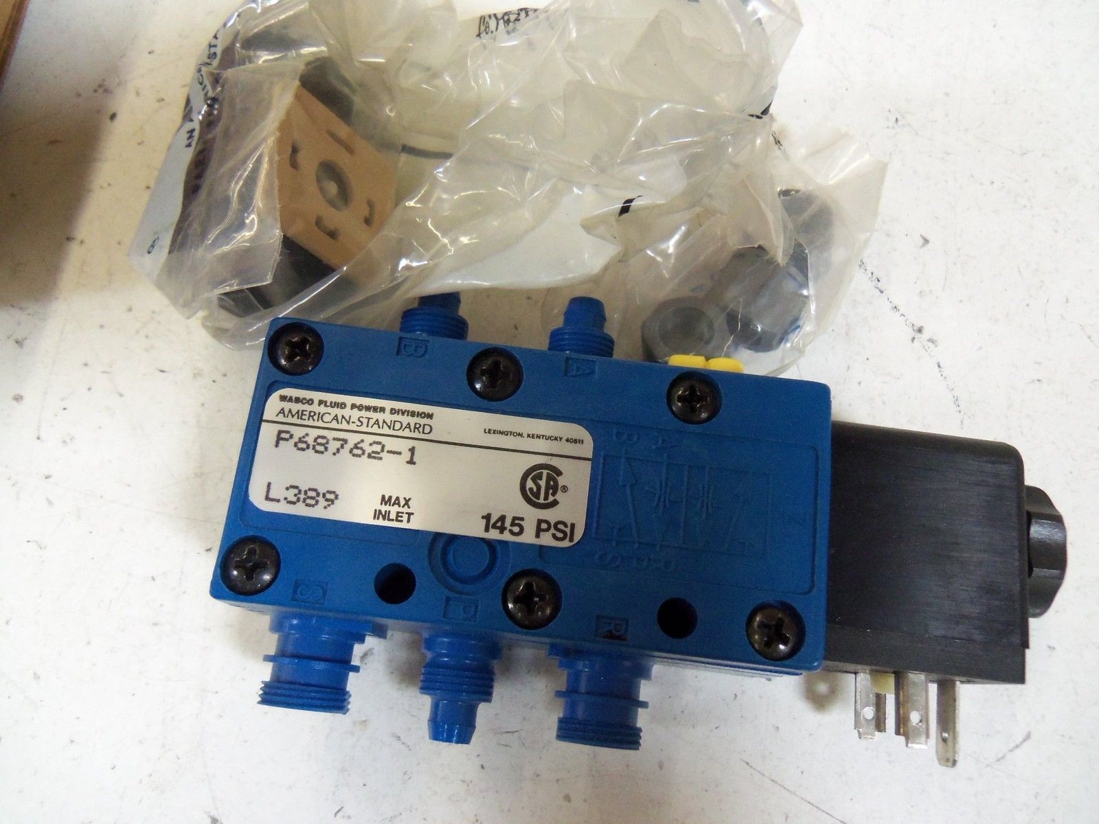 WABCO TYPE 740 P68762-1 VALVE *NEW IN BOX*