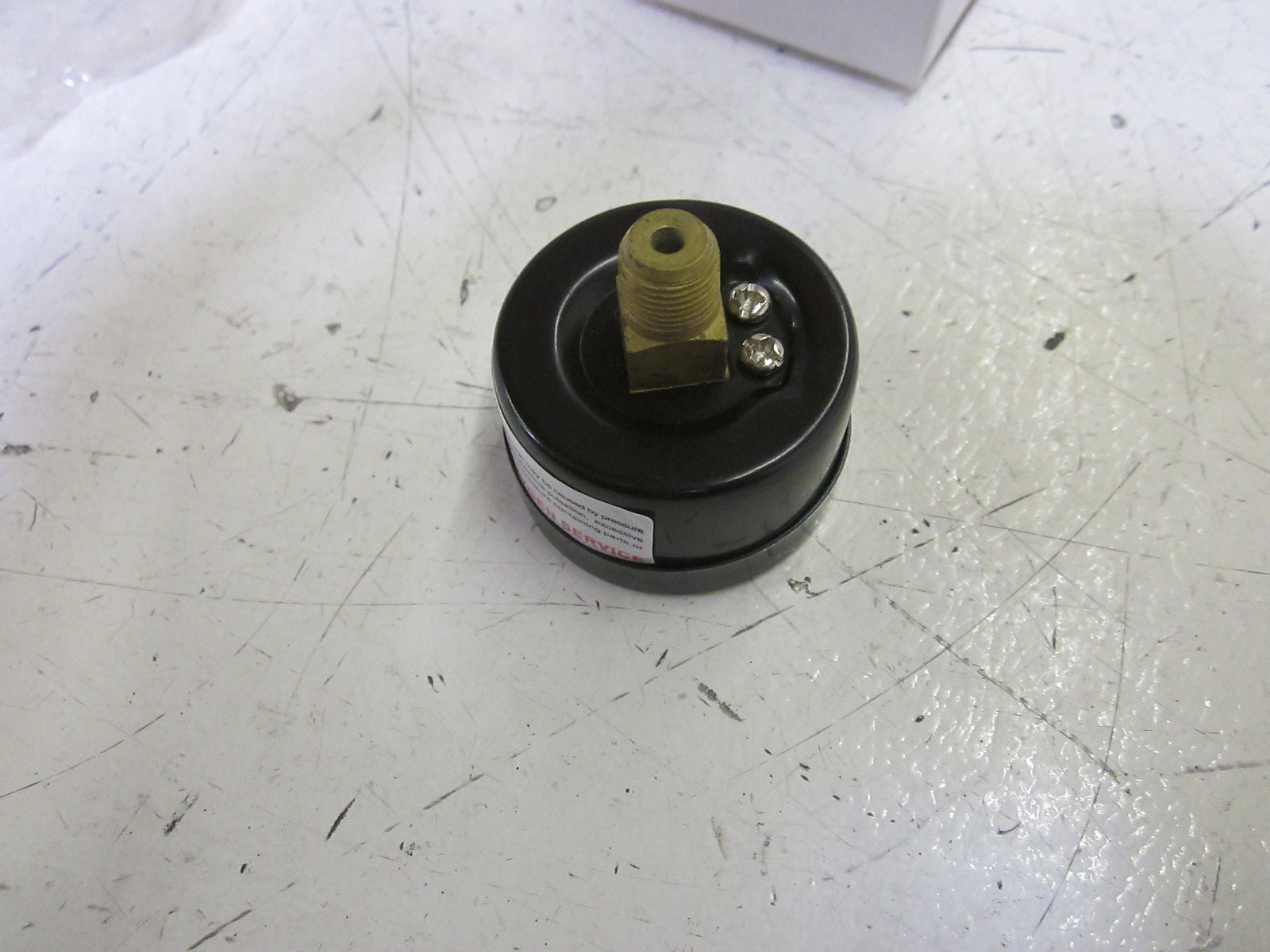 WAINBEE 15BM-160-1/8 PRESSURE GAUGE *NEW IN BOX*