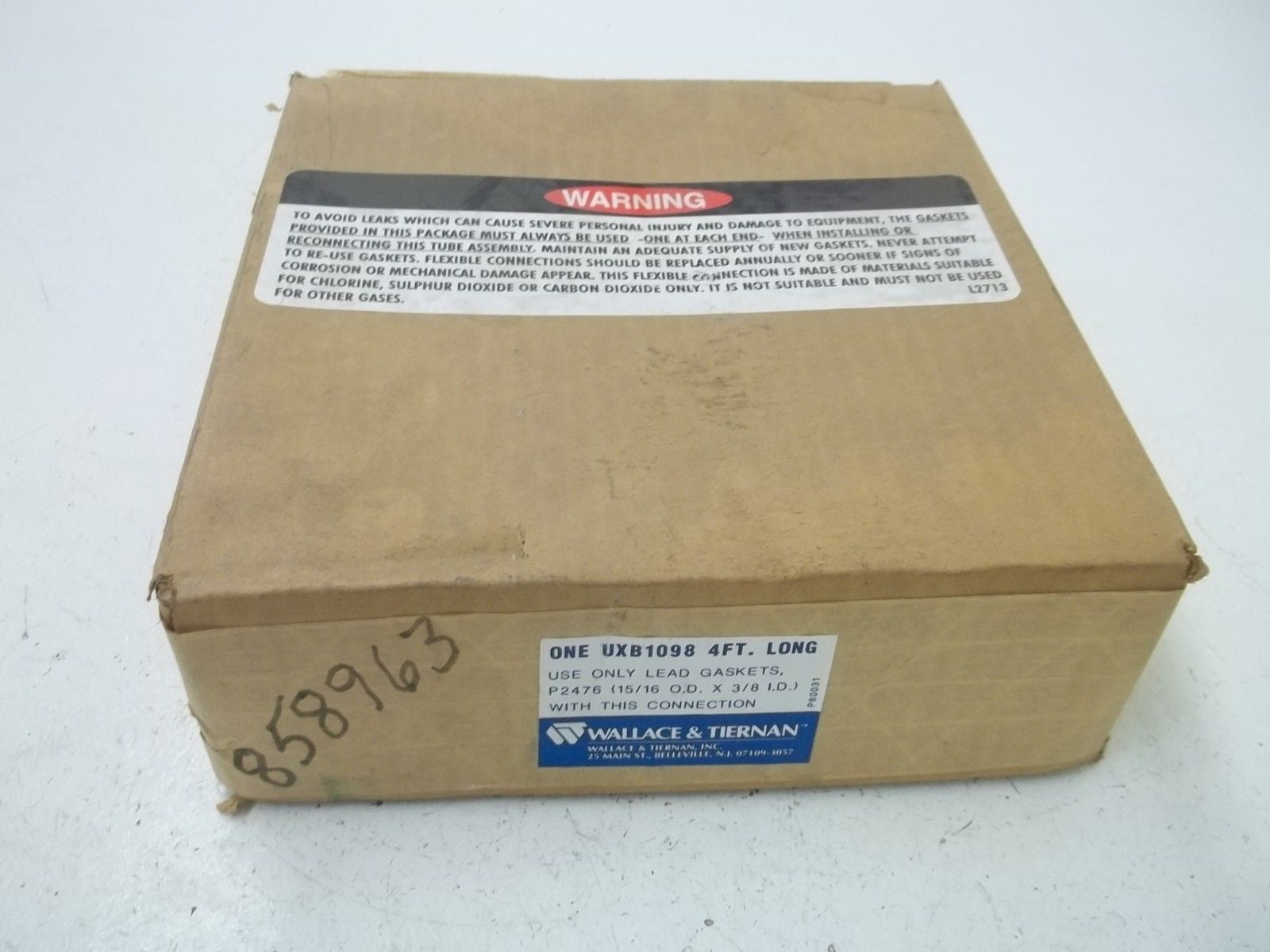WALLECE & TIERNAN UXB1098 4FT. LONG *NEW IN BOX*