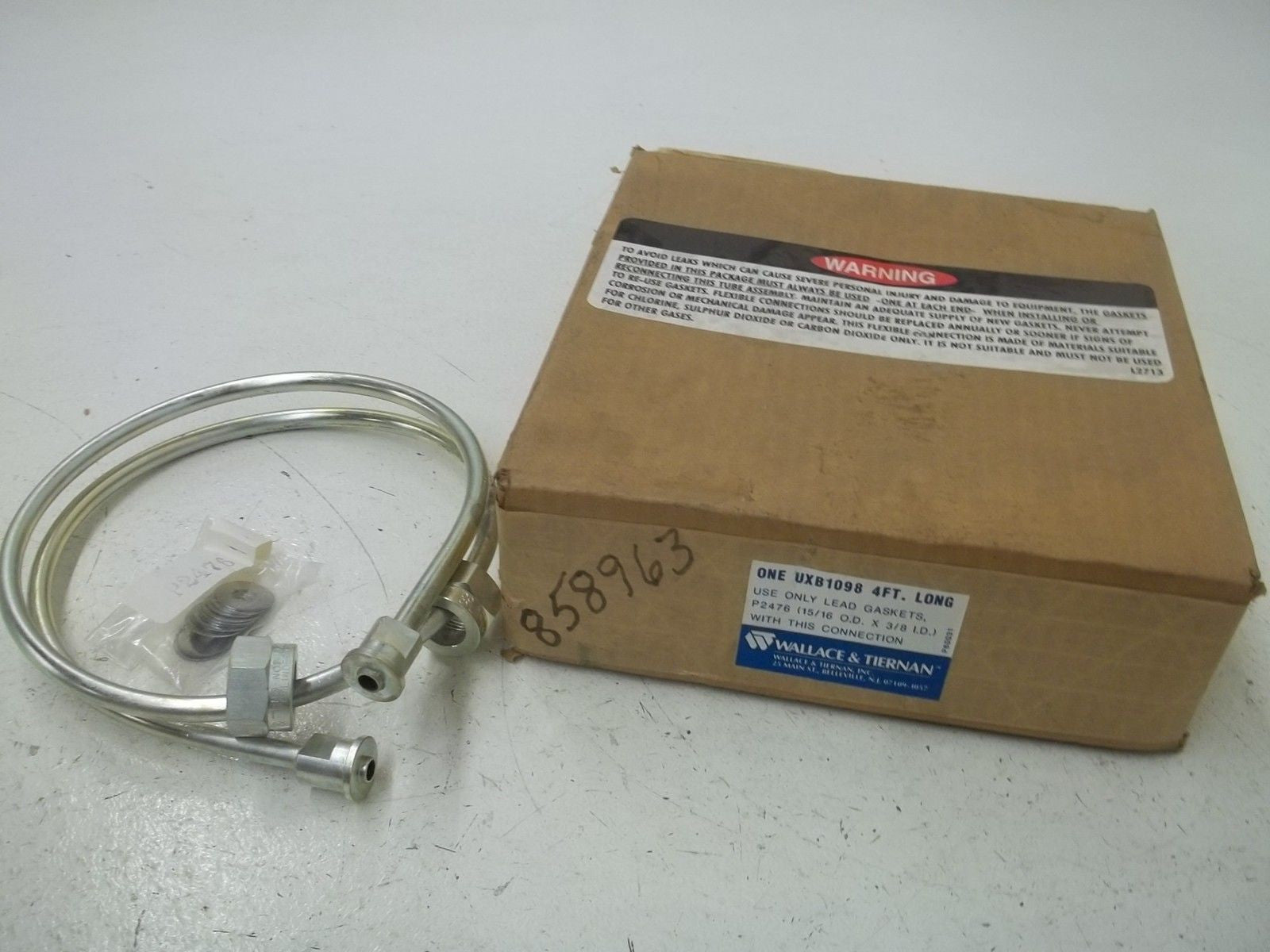 WALLECE & TIERNAN UXB1098 4FT. LONG *NEW IN BOX*