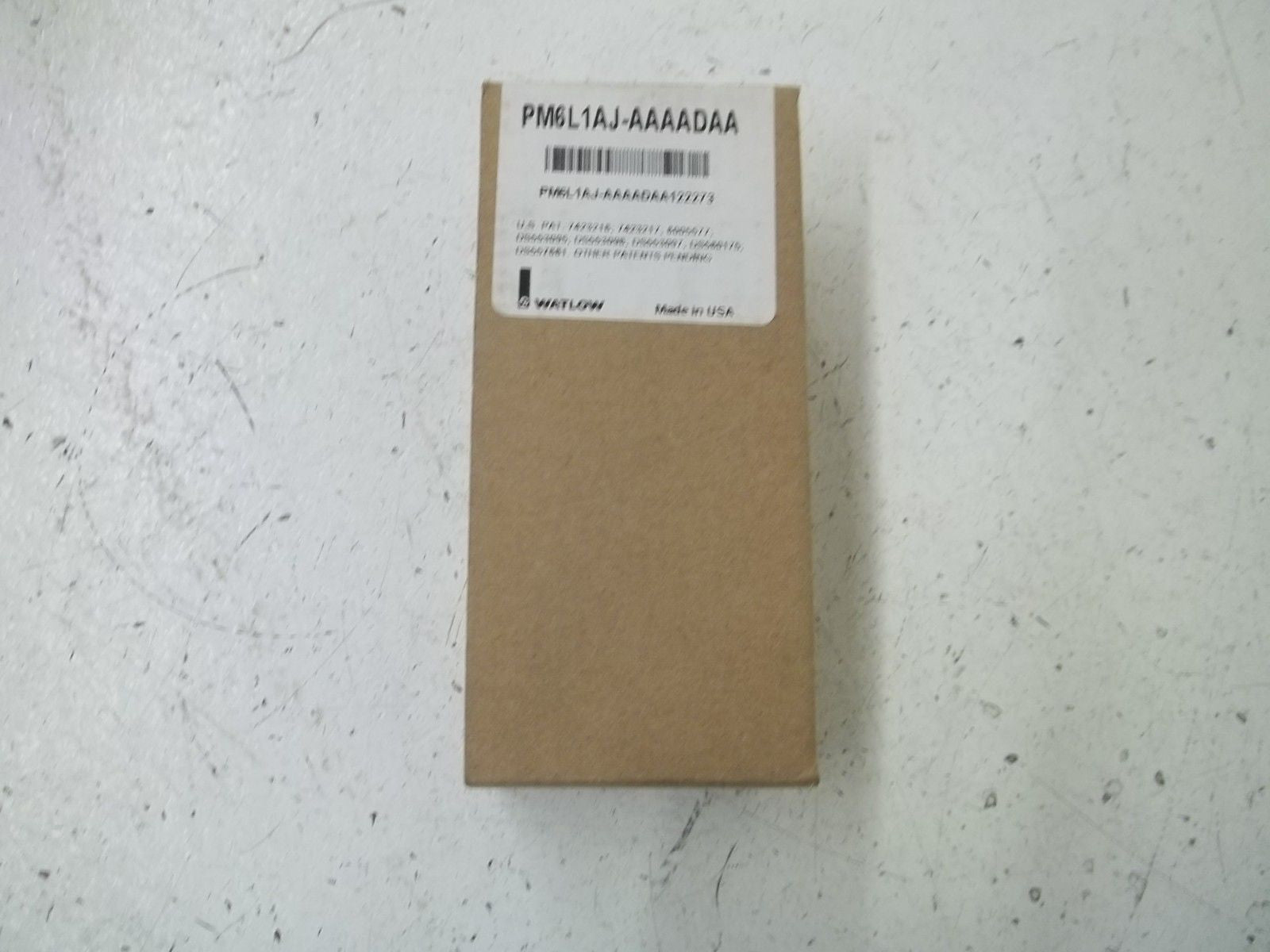 WALTOW PM6L1AJ-AAAADAA TEMPERATURE CONTROLLER *NEW IN BOX*