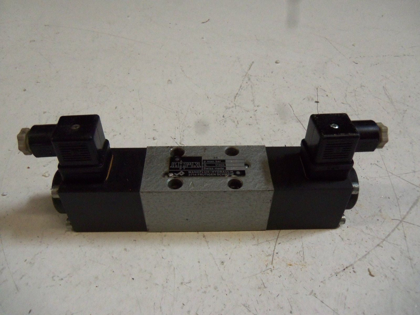 WANDFLUH-HYDRAULIK AM3406 *USED*