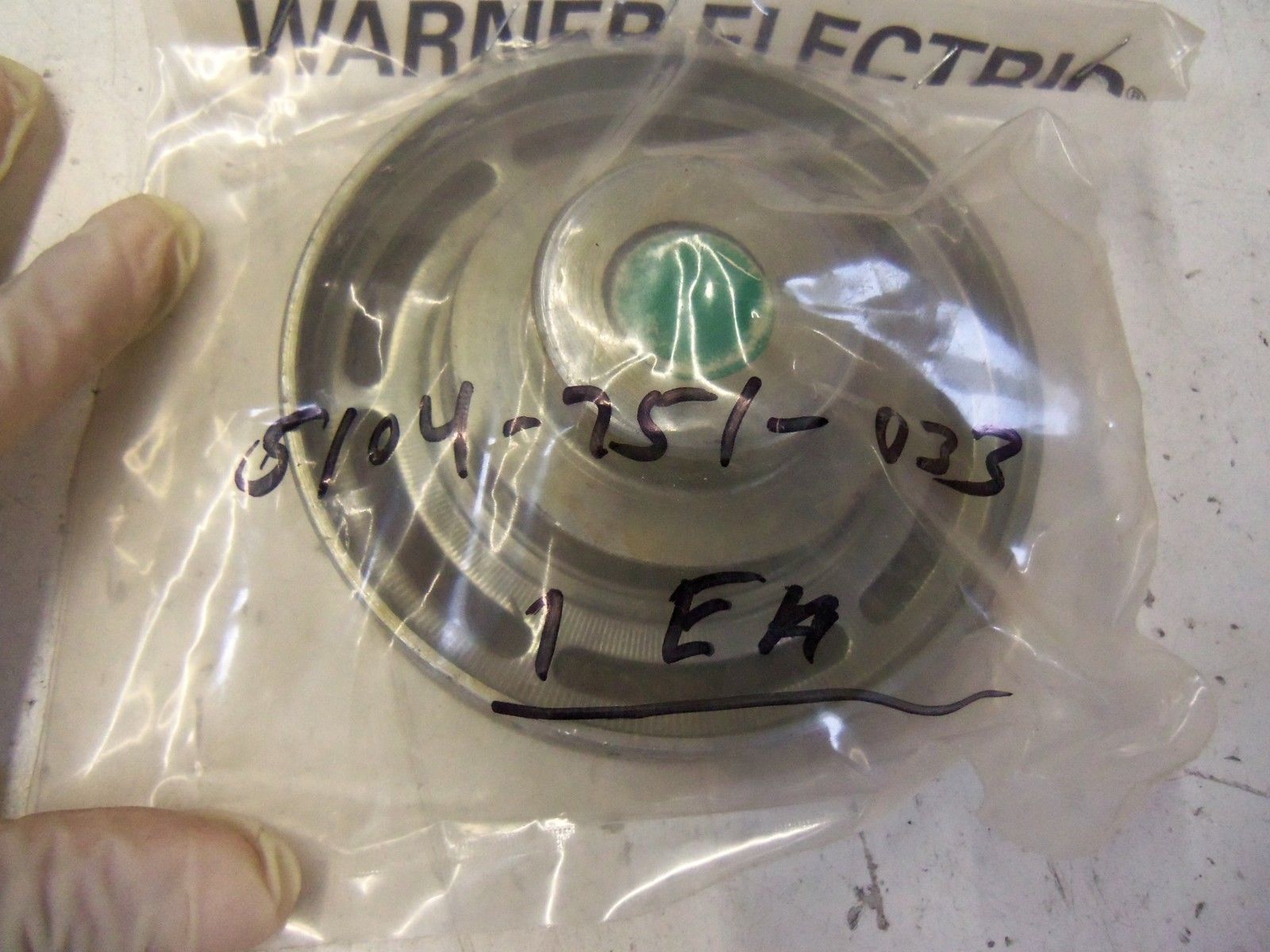 WARNER ELECTRIC 5104-751-033 * NEW *