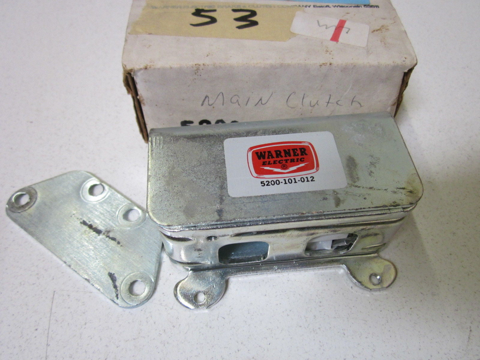 WARNER ELECTRIC 5200-101-012 (WRITING ON BOX) *USED*