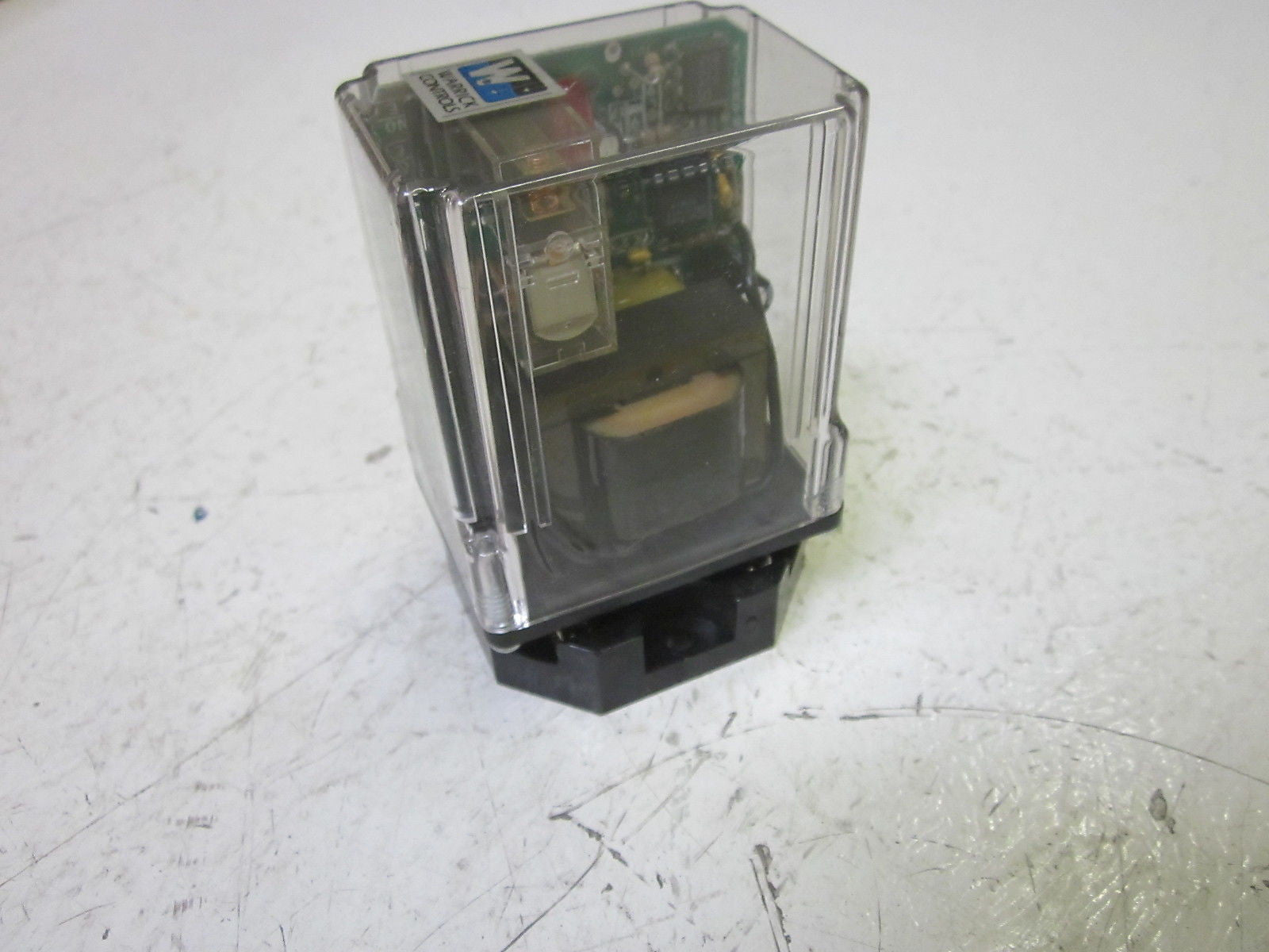 WARRICK CONTROLS 16CMC1A0 CONTROL RELAY 120V *USED*