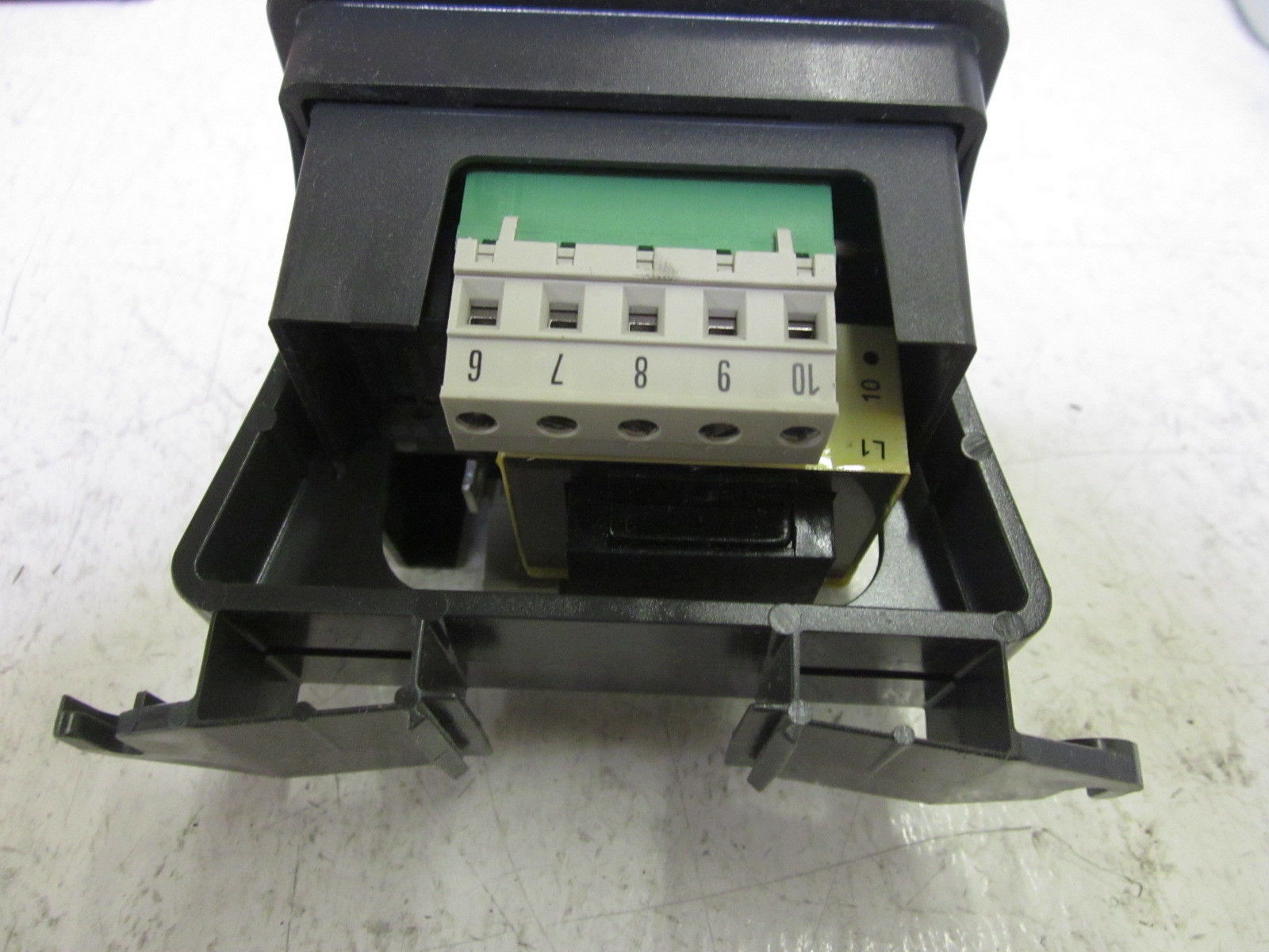 WATLOW LVC6HW00321382A LIMIT LV *USED*