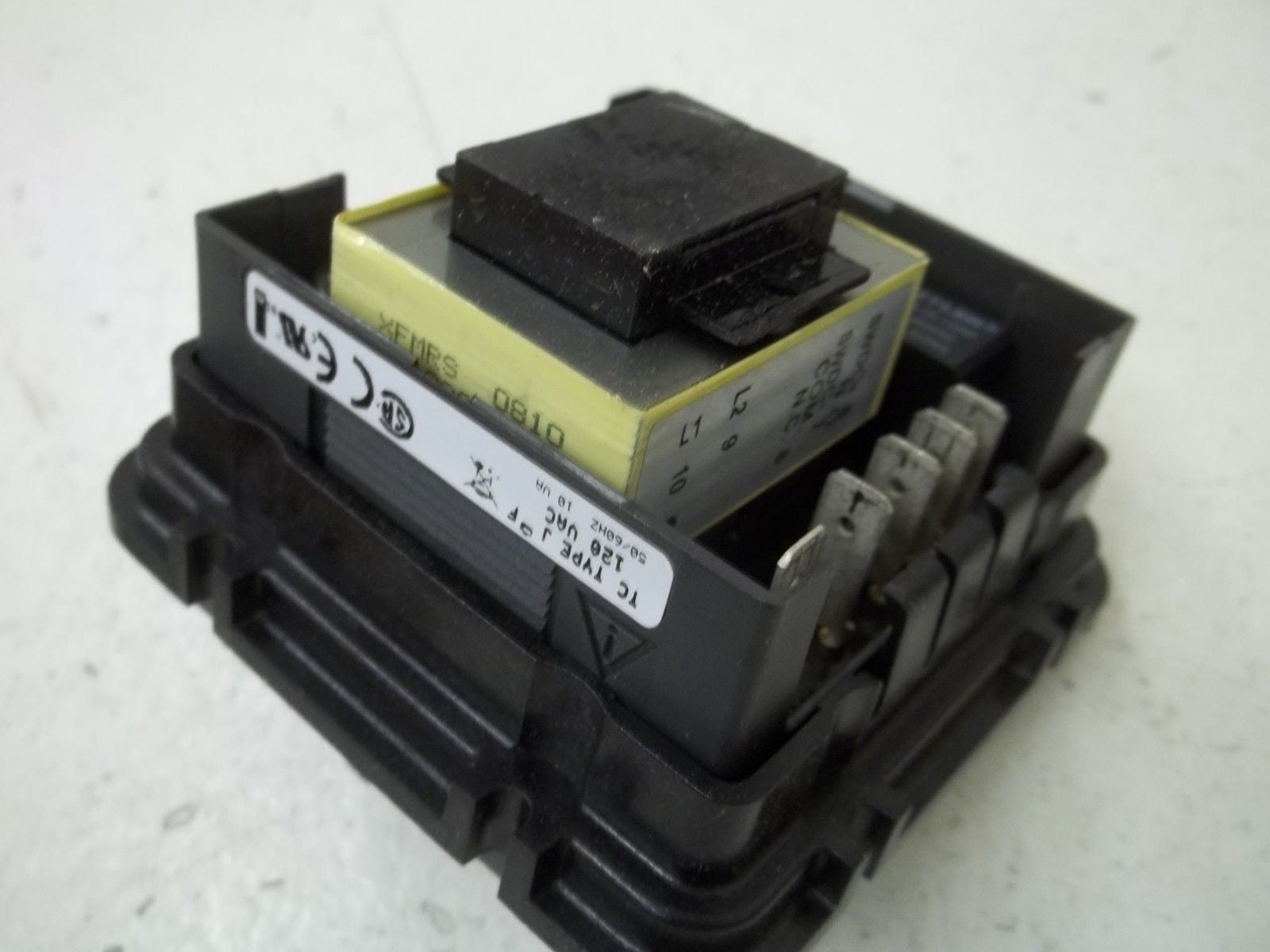 WATLOW CVC1HH00000260A TYPE J TEMPERATURE CONTROLLER *NEW IN BOX*