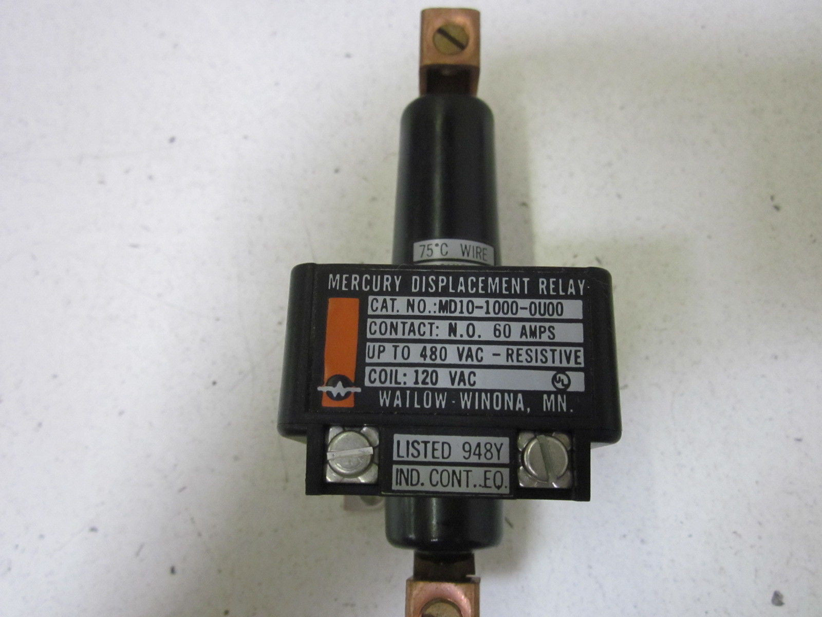 WATLOW MD10-1000-0U00 *NEW OUT  OF A BOX*