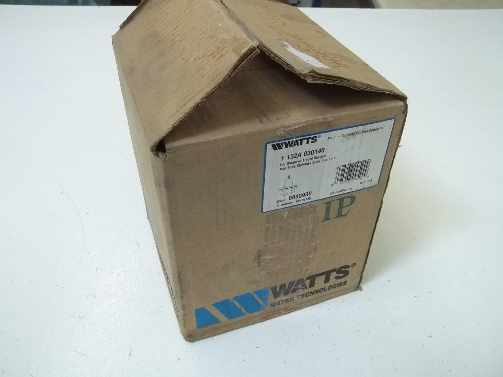 WATTS 152A-030140 IRON BODY STAINLESS STEEL INTERNALS *NEW IN BOX*