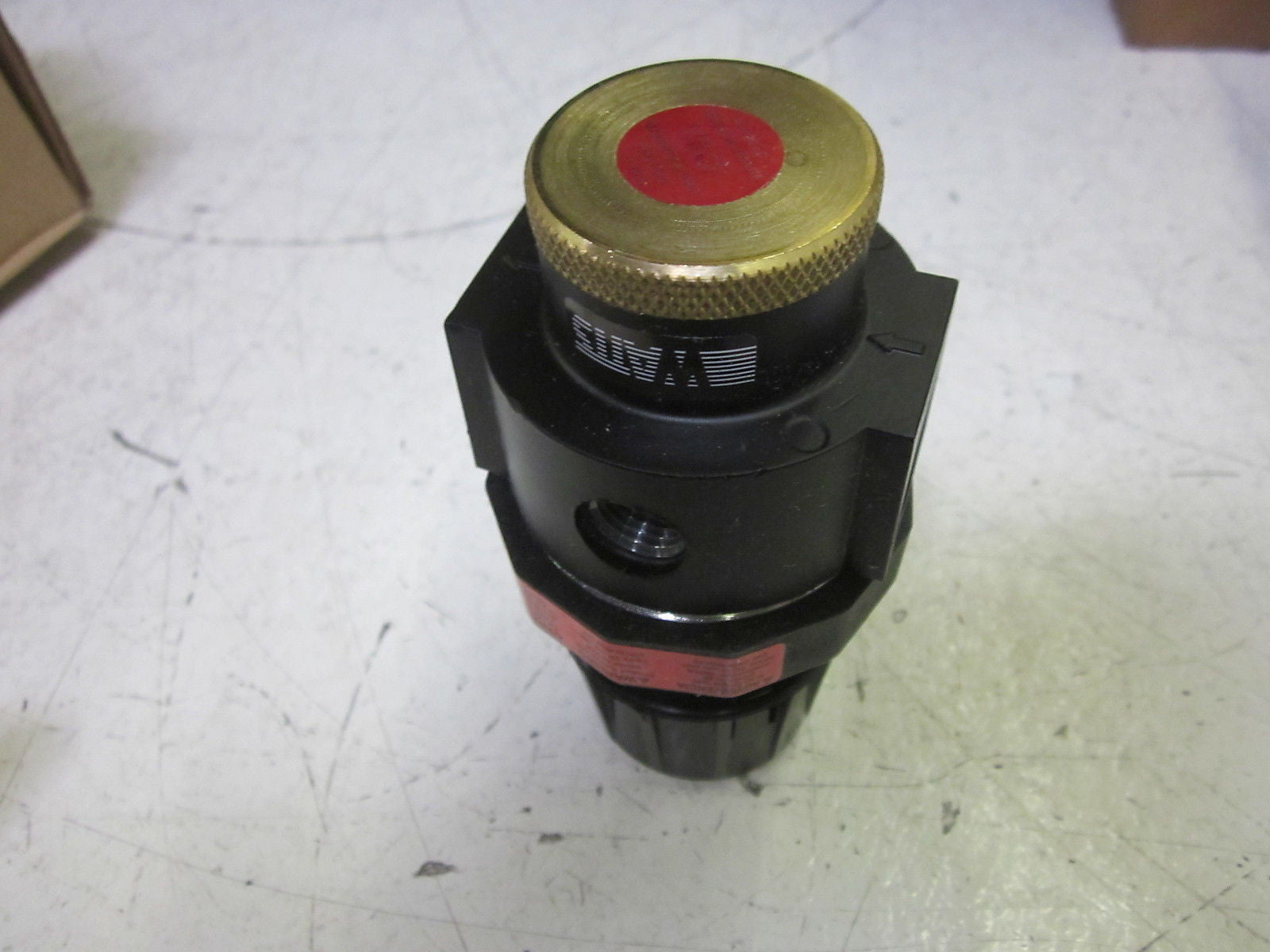 WATTS R10-03D/M3 REGULATOR *NEW IN BOX*