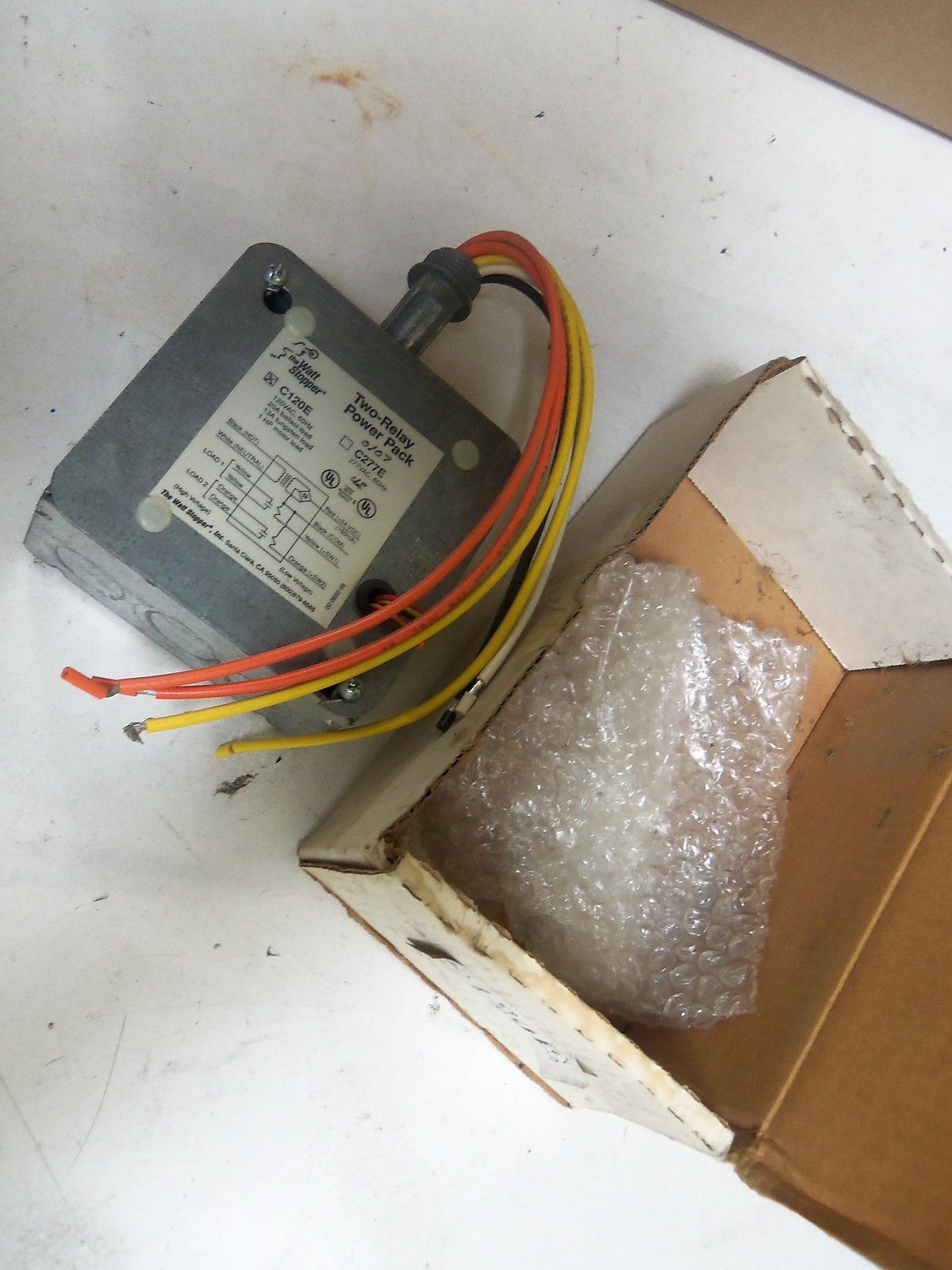 WATT STOPPER C120E TWO-RELAY POWER PACK *NEW IN BOX*