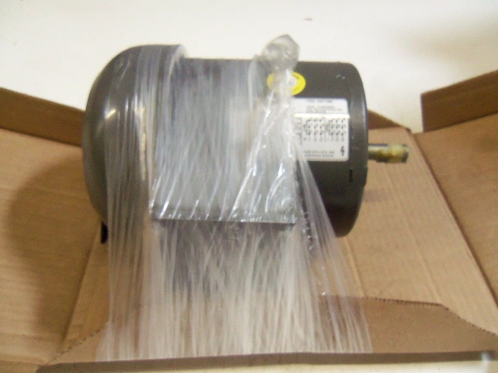 WEG 7518ES3EB56 GENERAL PURPOSE MOTOR *NEW IN BOX*