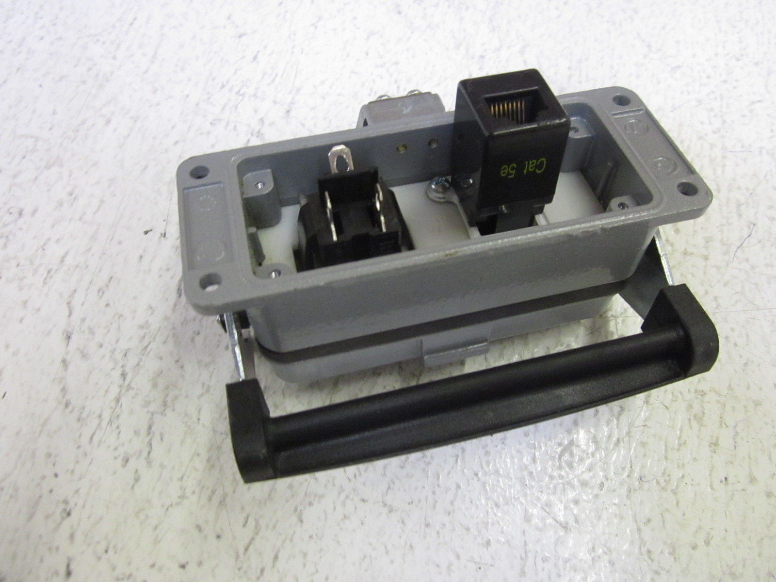 WEIDMULLER COMPUTER INTERFACE 120VAC, 5A(MAX) *NEW NO BOX*