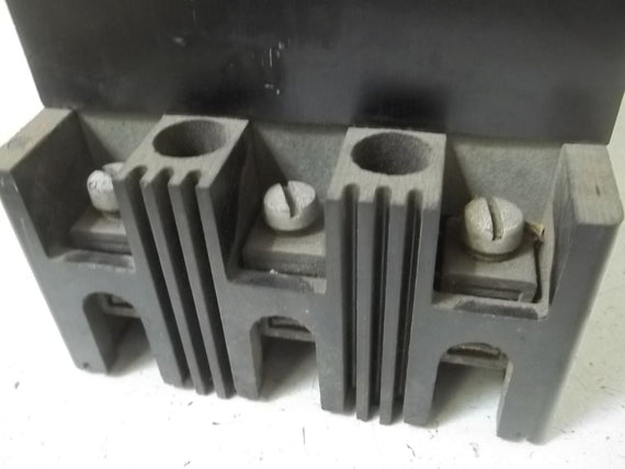 WESTINGHOUSE 1222032 CIRCUIT BREAKER *USED*