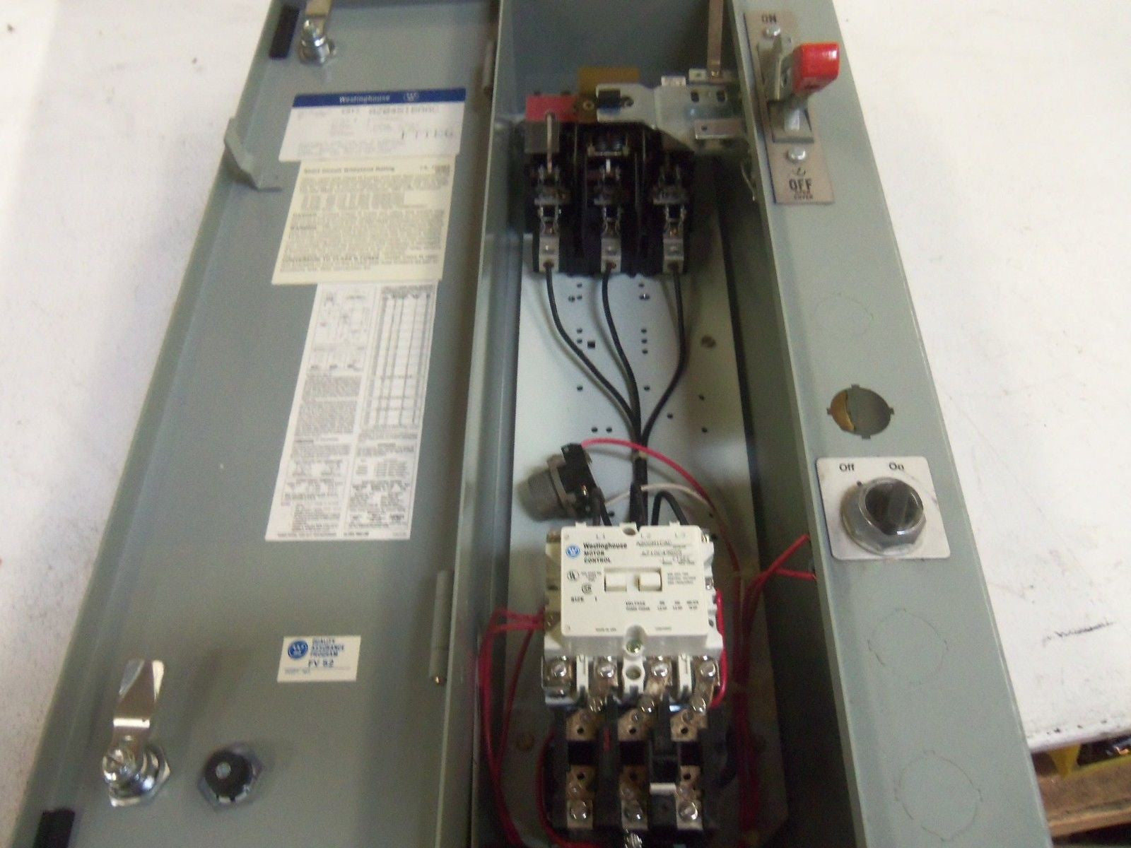 WESTINGHOUSE A204S1BAAC SAFETY SWITCH *USED*
