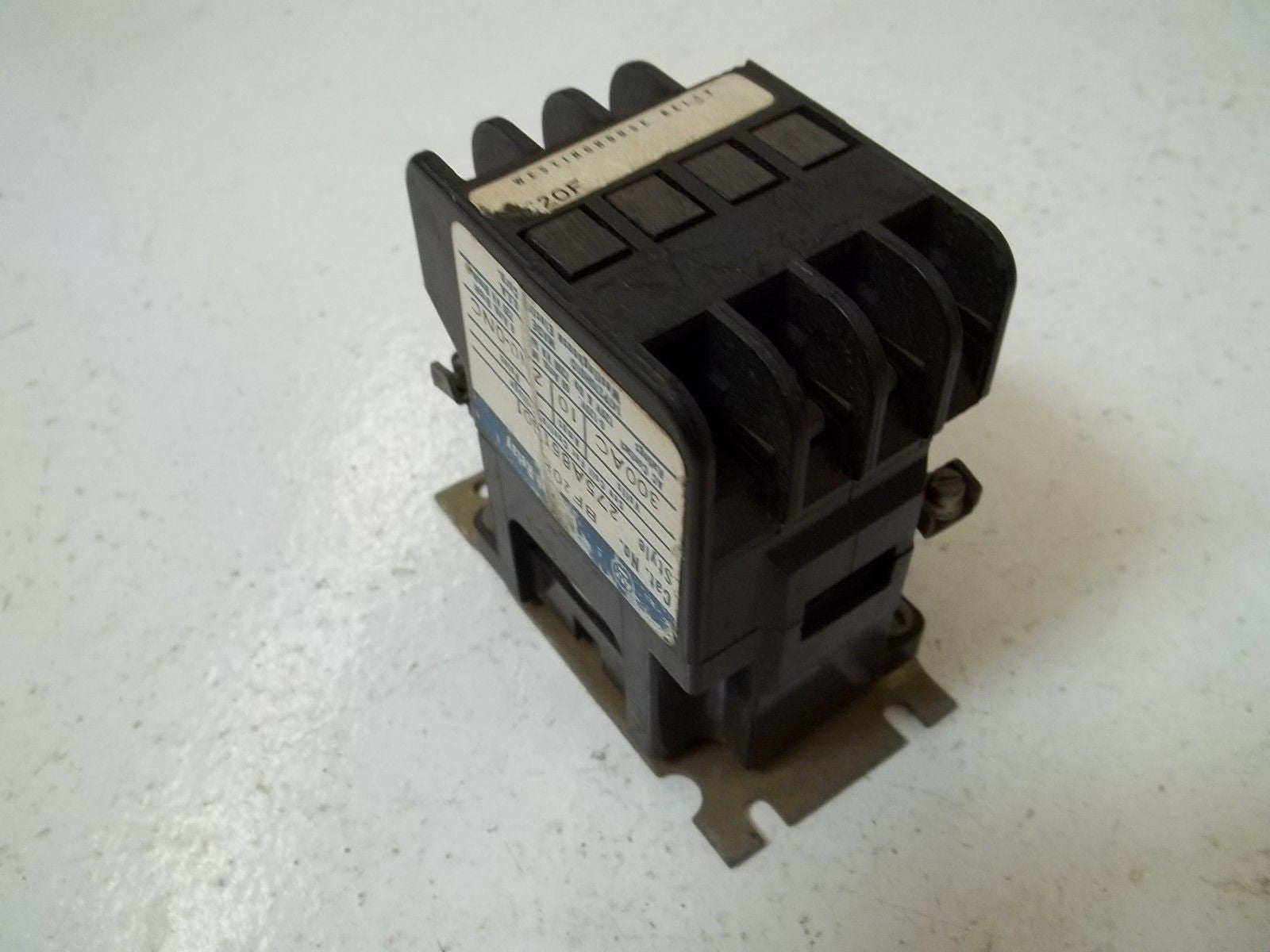 WESTINGHOUSE BF20F CONTROL RELAY 120V *USED*