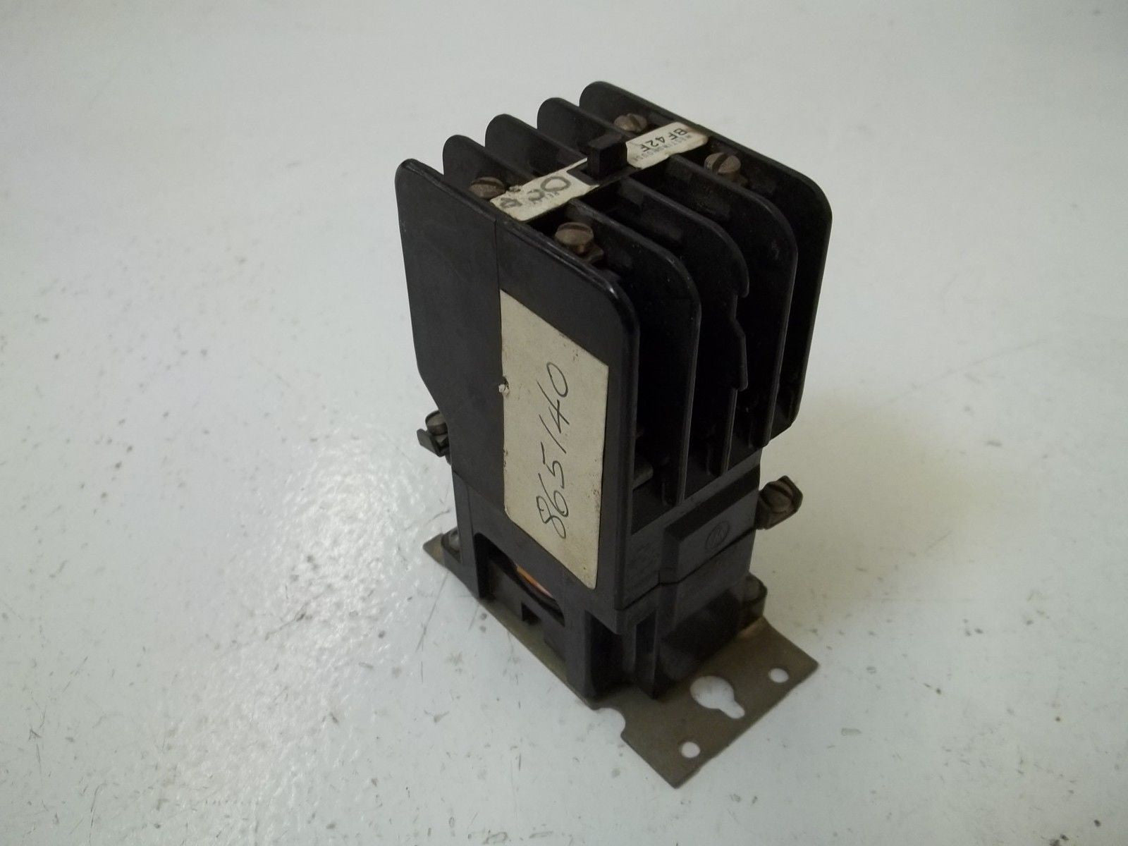 WESTINGHOUSE BF42F 115-120V CONTROL RELAY *USED*