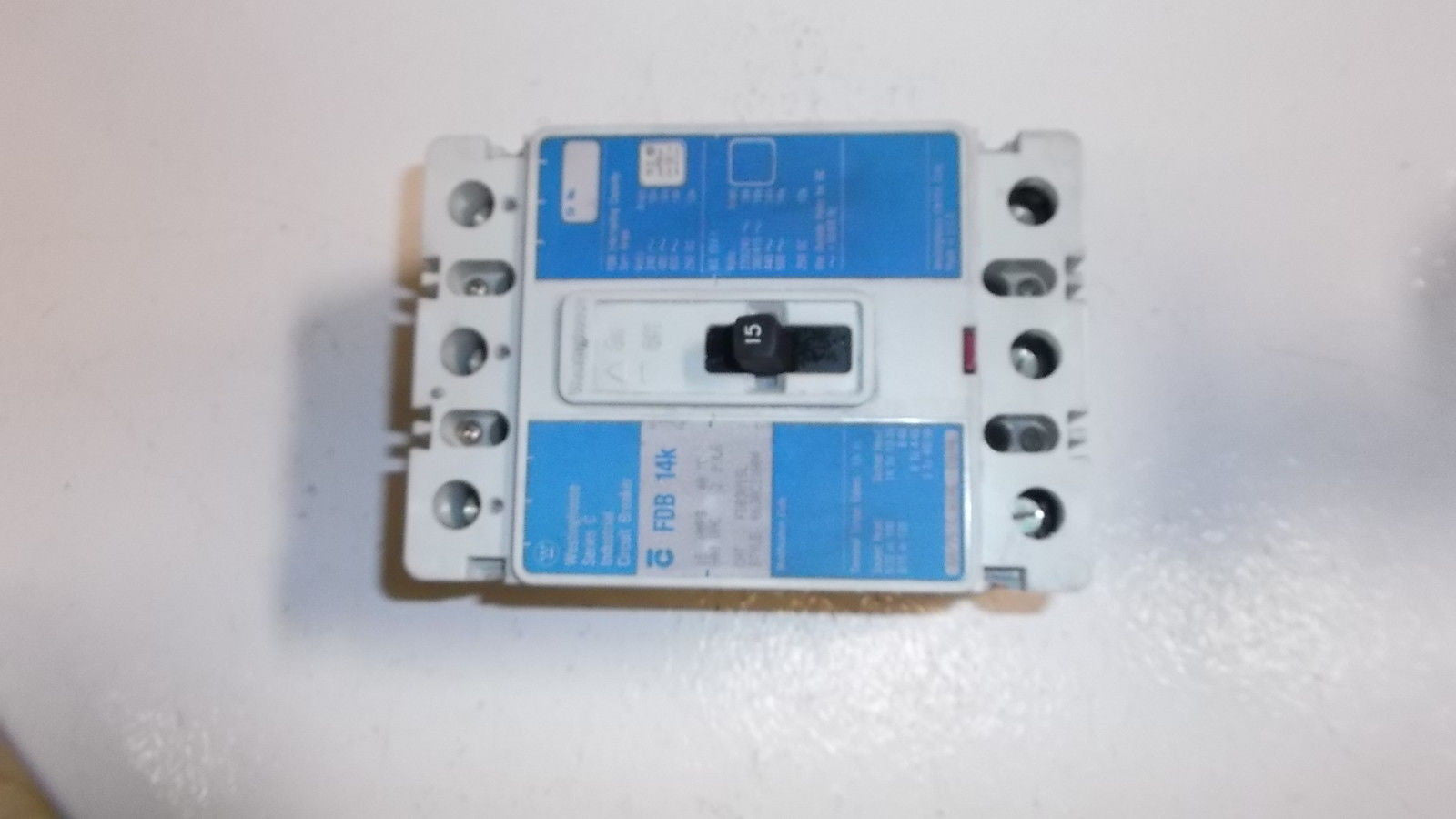 WESTINGHOUSE CIRCUIT BREAKER FDB3015L *NEW IN BOX*
