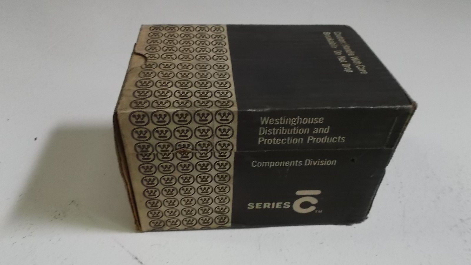WESTINGHOUSE CIRCUIT BREAKER FDB3060L *NEW IN BOX*