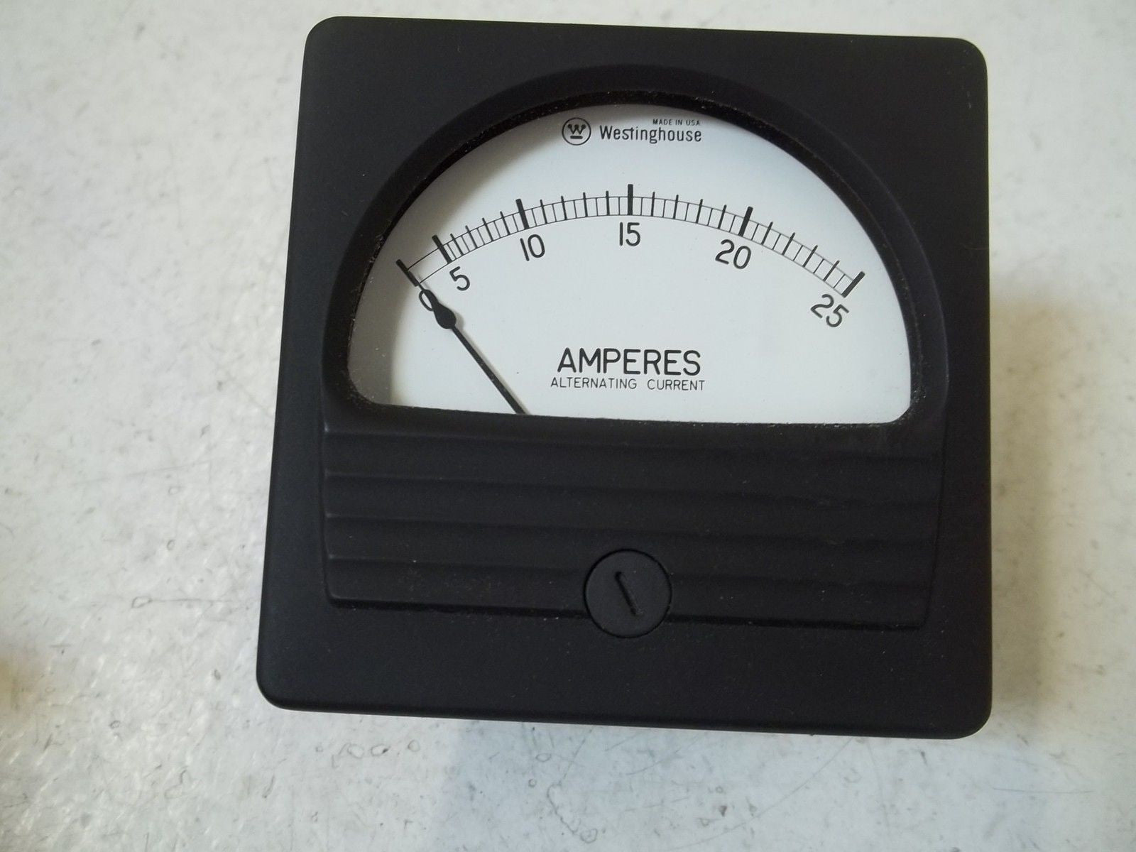 WESTINGHOUSE CL-45979-N3-1 PANEL METER 0-25 *USED*