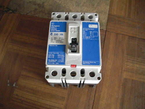 WESTINGHOUSE EHD3015V CIRCUIT BREAKER 15A *USED*