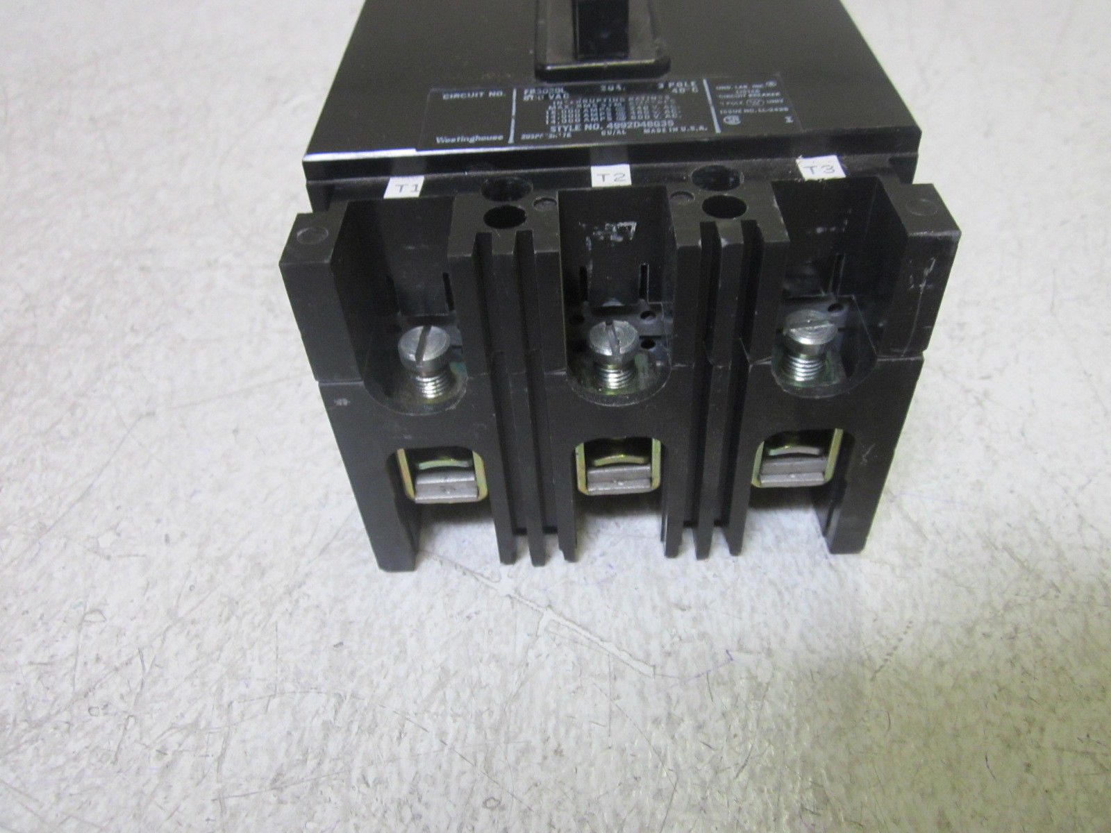 WESTINGHOUSE FB3020L 20A CIRCUIT BREAKER  *USED*