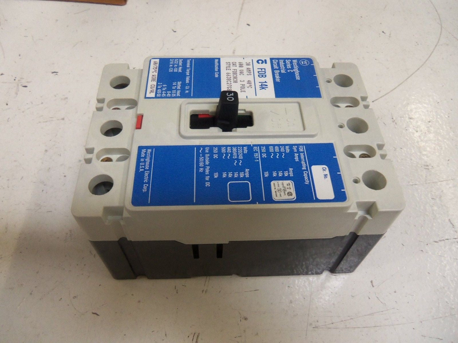 WESTINGHOUSE FDB3030 CIRCUIT BREAKER 30A *NEW IN BOX*