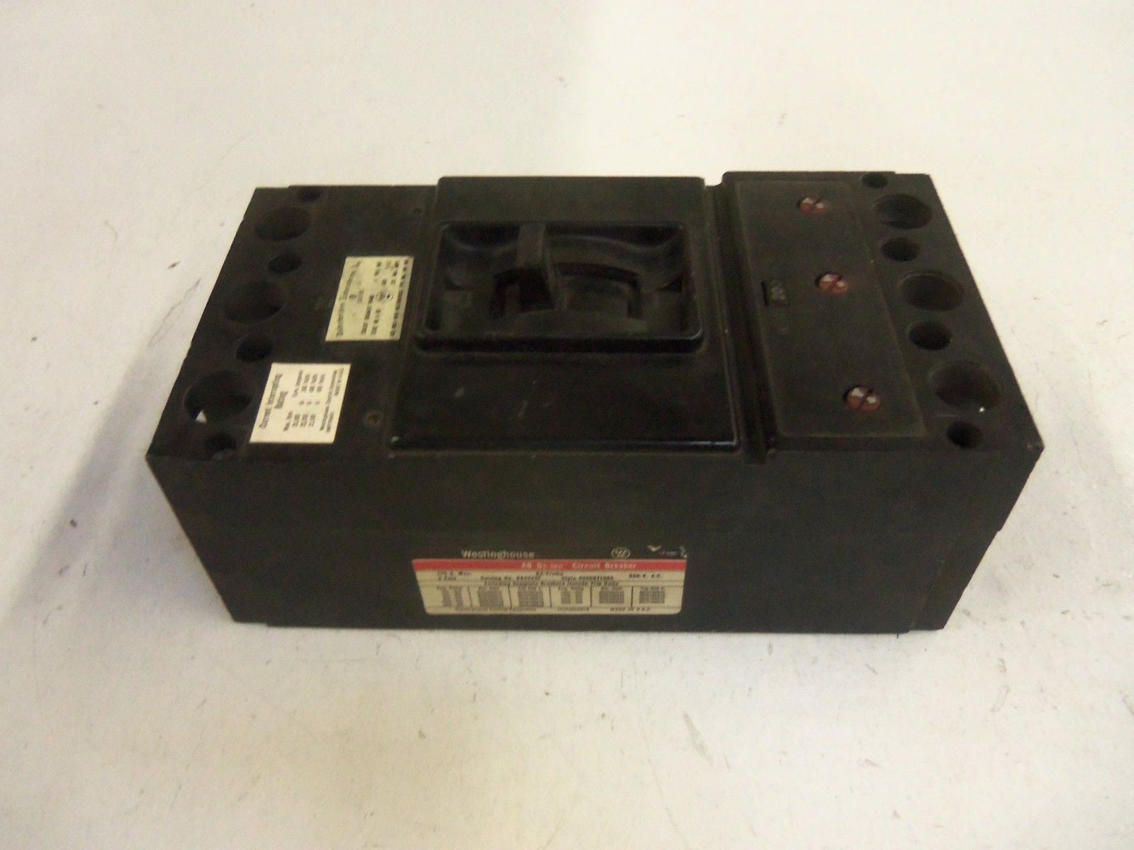 WESTINGHOUSE KA3200 CIRCUT BREAKER 200A (AS PICTURED) *USED*