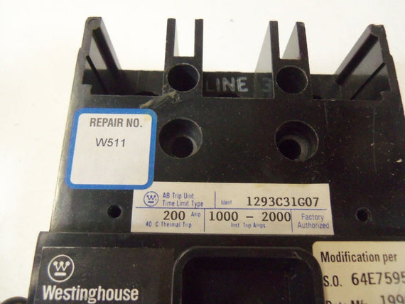 WESTINGHOUSE KB3200 CIRCUIT BREAKER 200A w/ AUX & UV-RELEASE (REPAIRED) *USED*