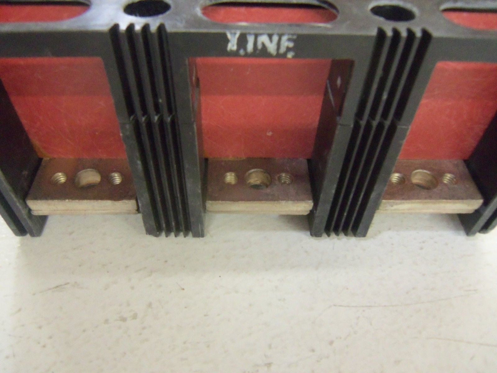 WESTINGHOUSE LA3250 CIRCUIT BREAKER w/ 2611D42G12 AUX SWITCH (REPAIRED)*USED*