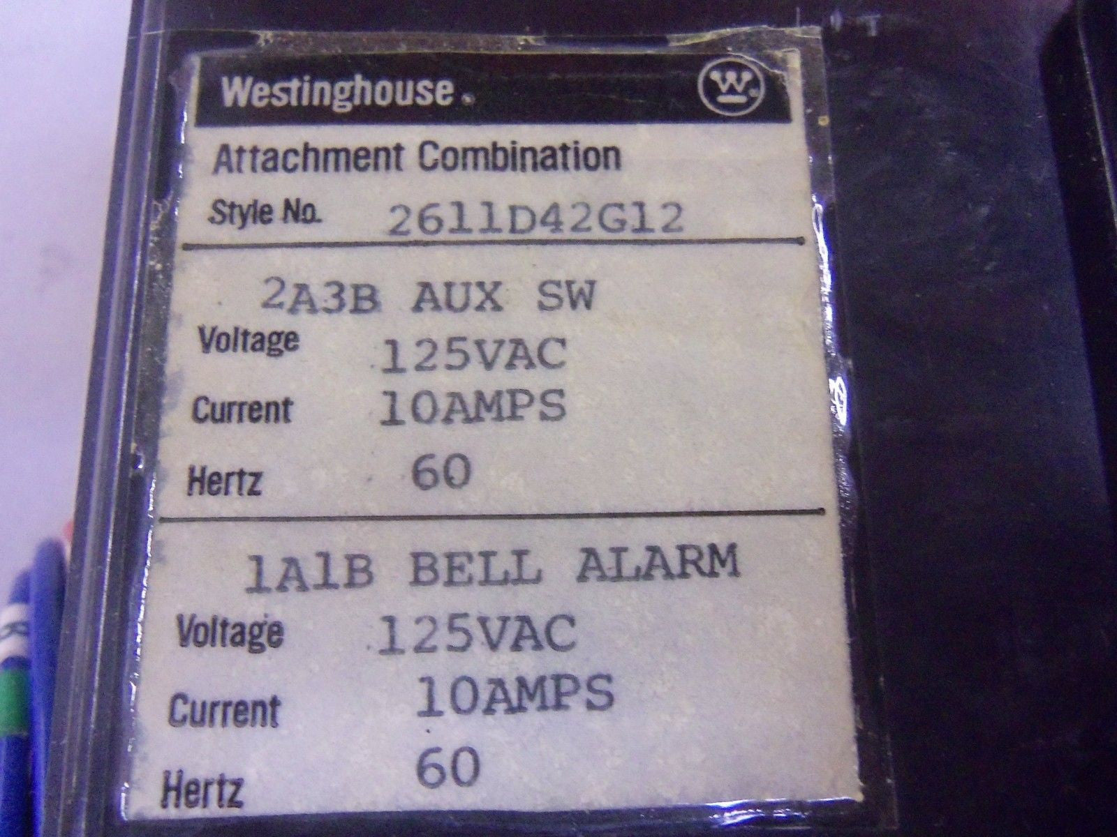 WESTINGHOUSE LA3250 CIRCUIT BREAKER w/ 2611D42G12 AUX SWITCH (REPAIRED)*USED*