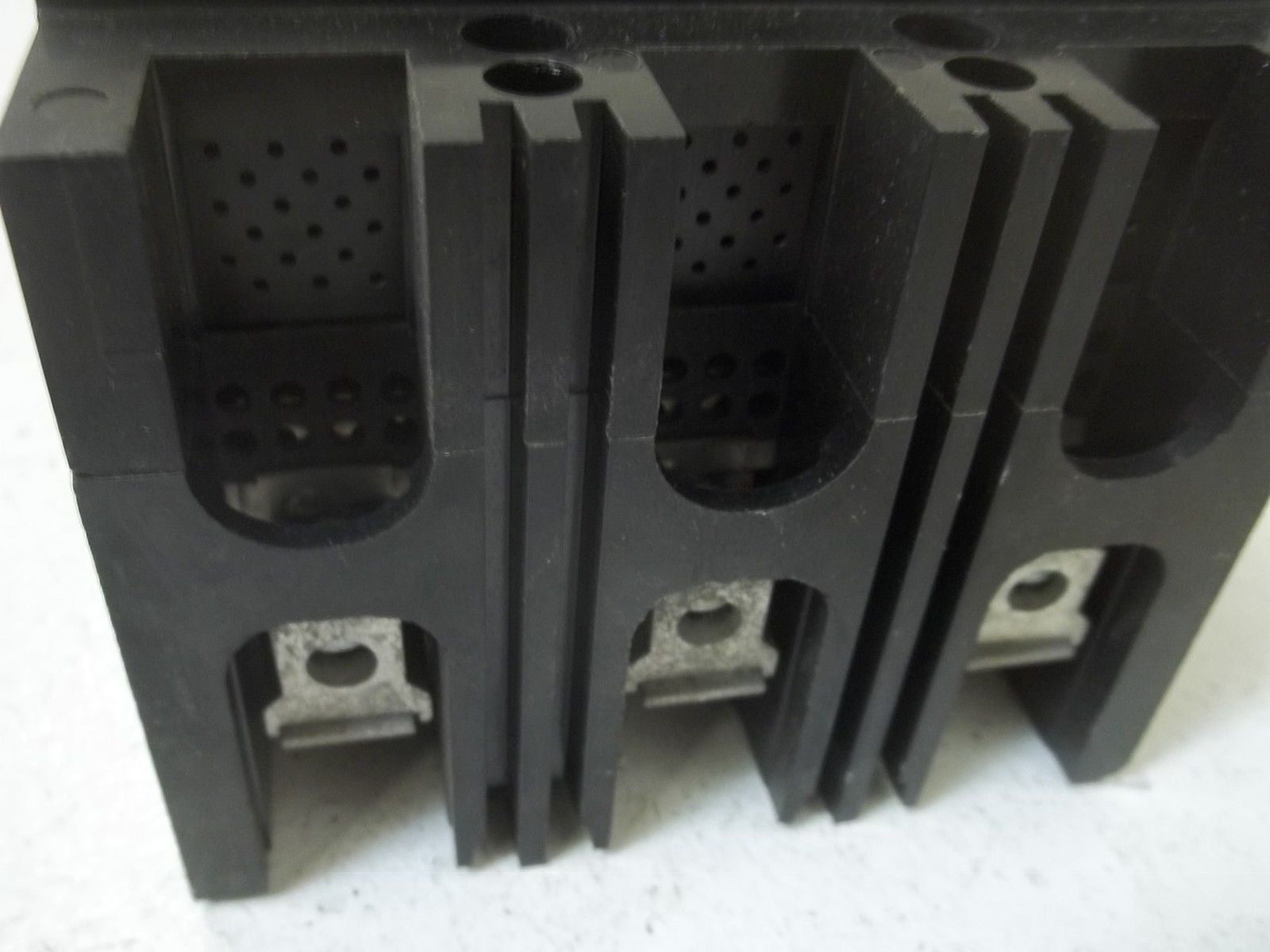 WESTINGHOUSE MCP0322R CIRCUIT BREAKER 3A *USED*