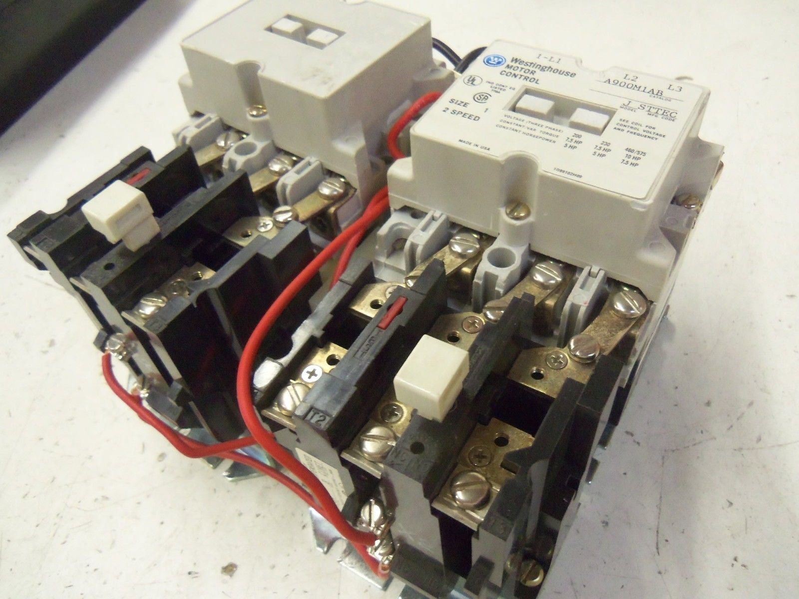 WESTINGHOUSE MOTOR CONTROL A900M1AB SIZE 1 SPEED 2 *USED*