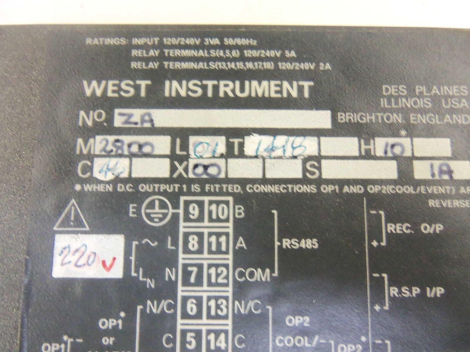 WEST INSTRUMENTS 2800 M2800L01T1418H10 *USED*
