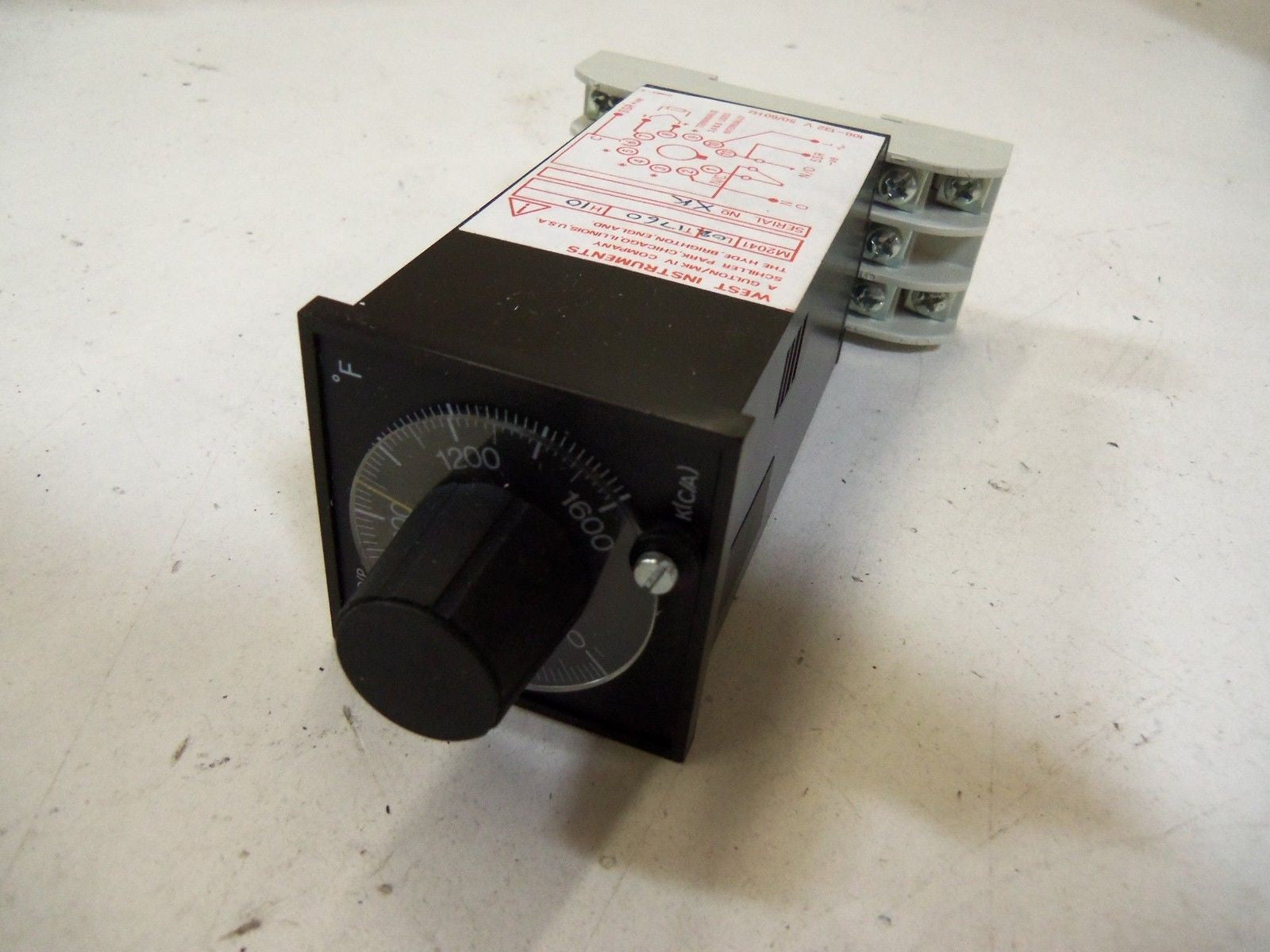 WEST INSTRUMENTS M2047 *USED*
