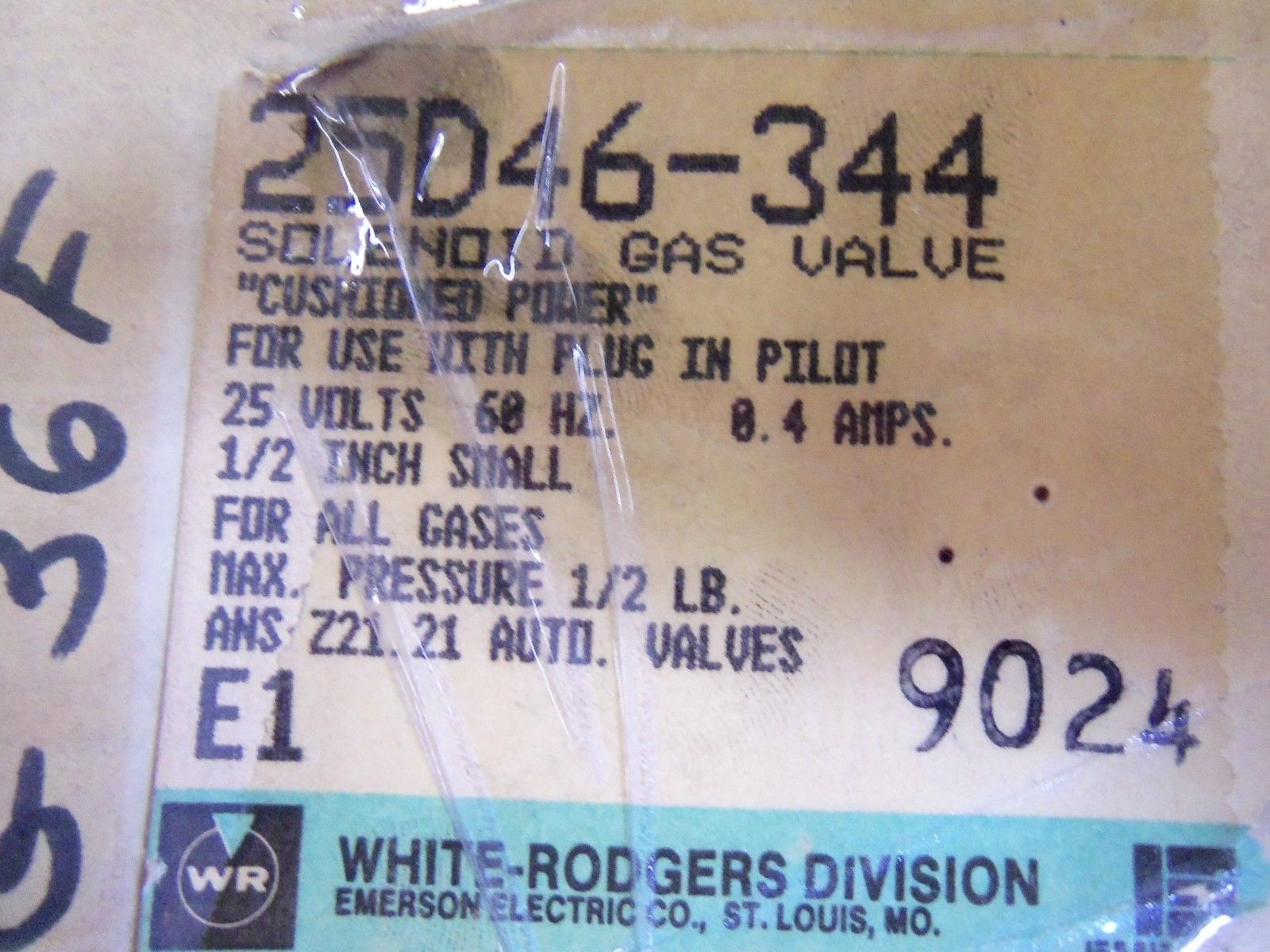 WHITE-RODGERS DIVISION SOLENOID GAS VALVE 25D46-344 *NEW IN BOX*