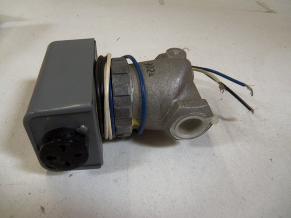 WHITE-RODGERS DIVISION SOLENOID GAS VALVE 25D46-344 *NEW IN BOX*