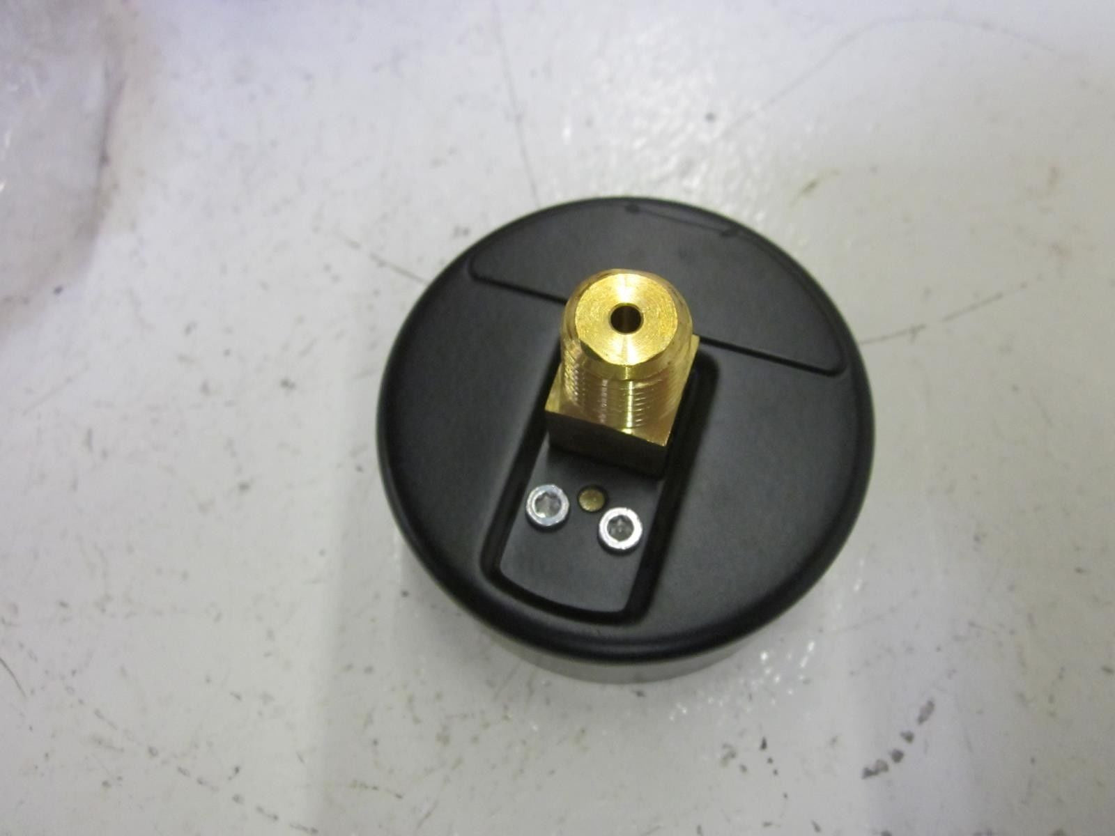 WIKA 9424903 GAUGE 160PSI 1/4" *NEW IN BOX*