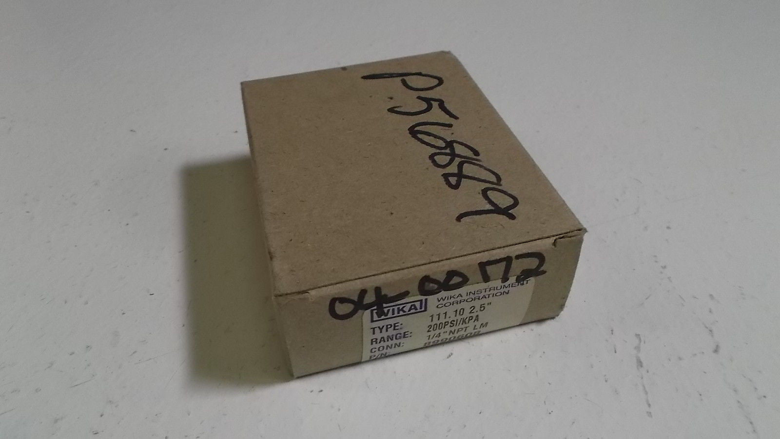 WIKA GAUGE 8990608 *NEW IN BOX*