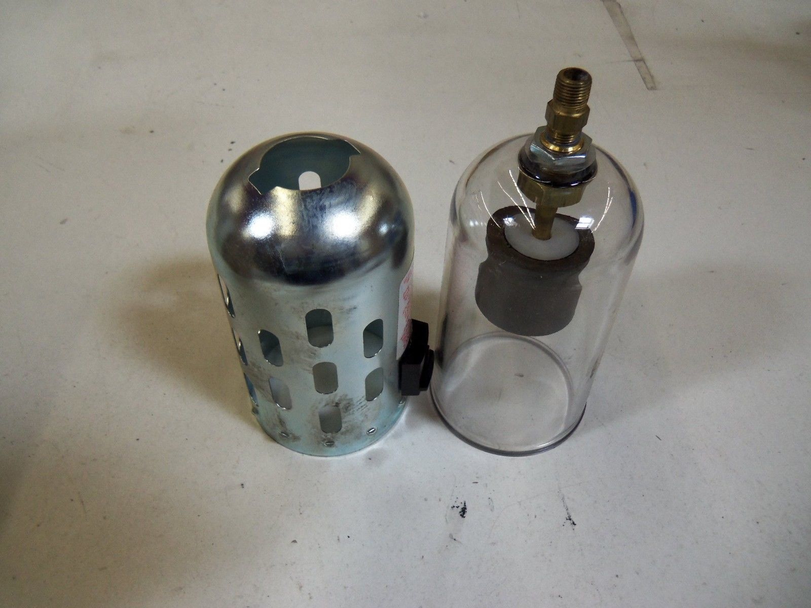 WILKERSON LRP-95-965 BOWL/GUARD ASSEMBLY *USED*