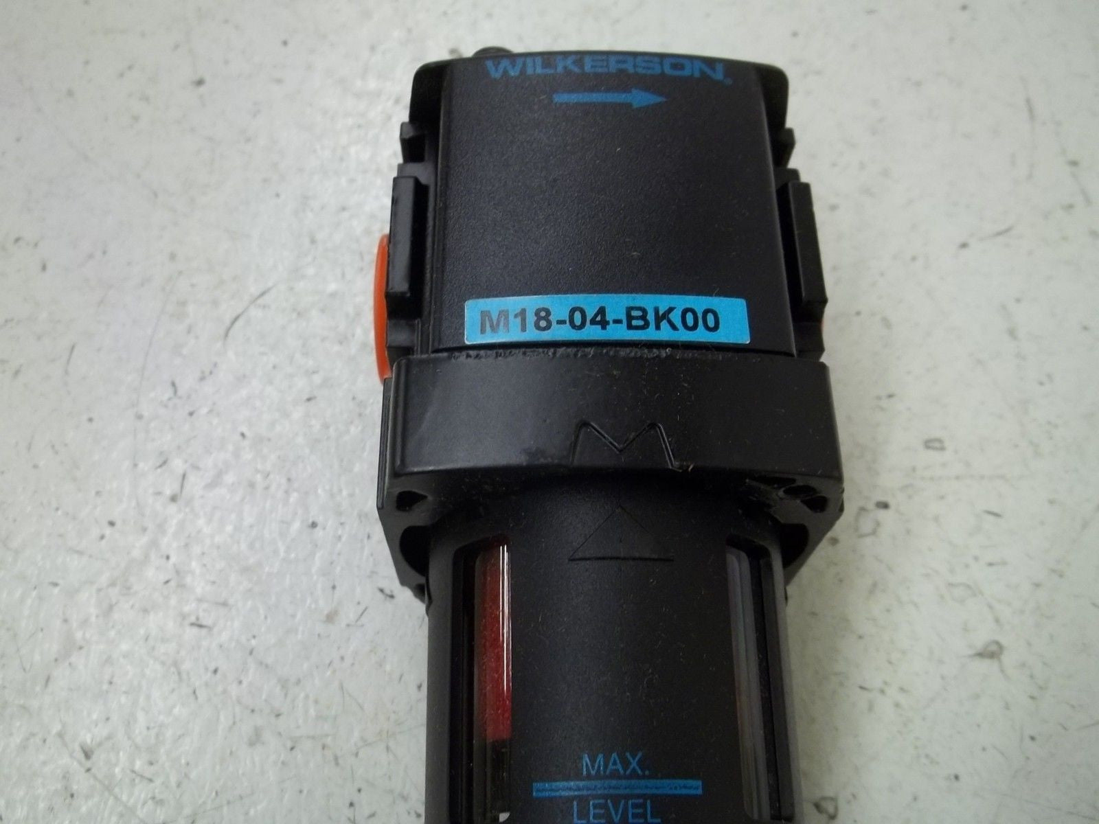 WILKERSON M18-04-BK00 FILTER *NEW IN BOX*