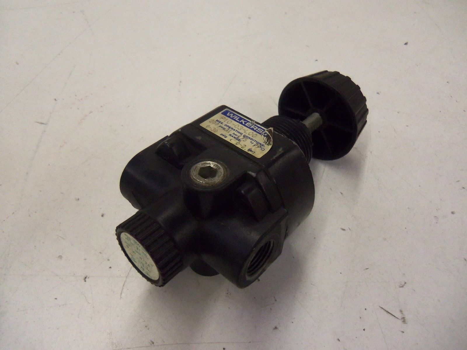 WILKERSON P10-03-L00 *USED*