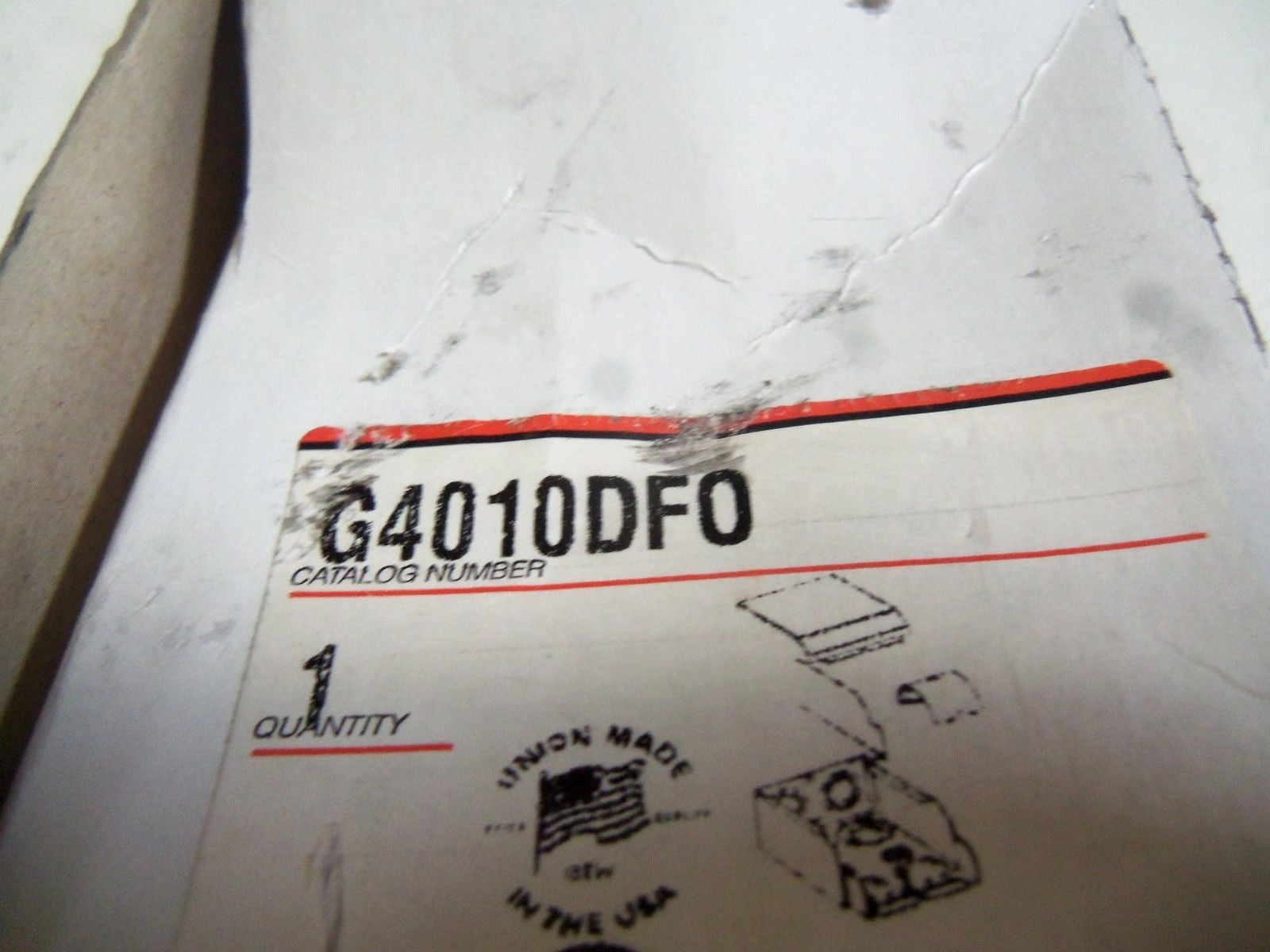 WIREMOLD G4010DF0 *NEW IN BOX*
